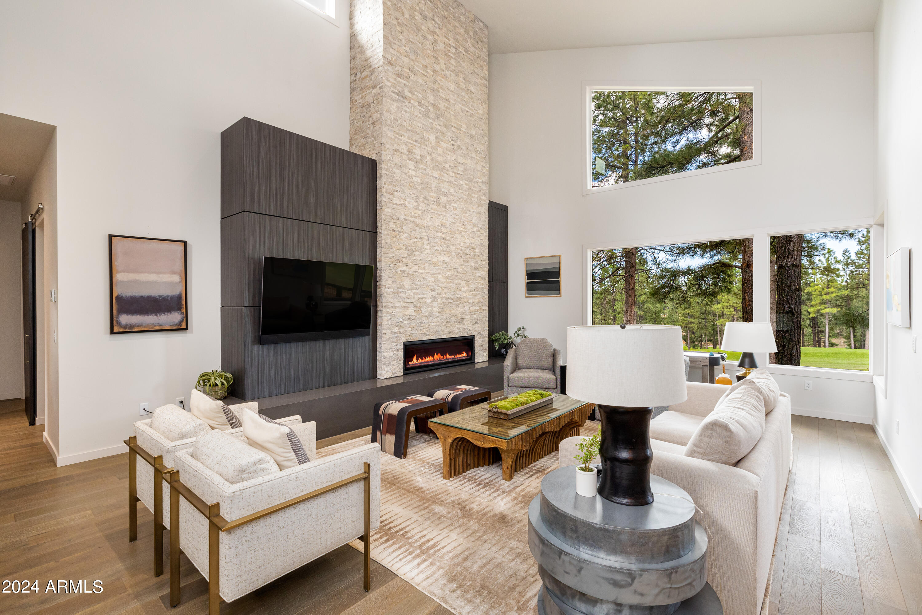 PINE CANYON - Residential