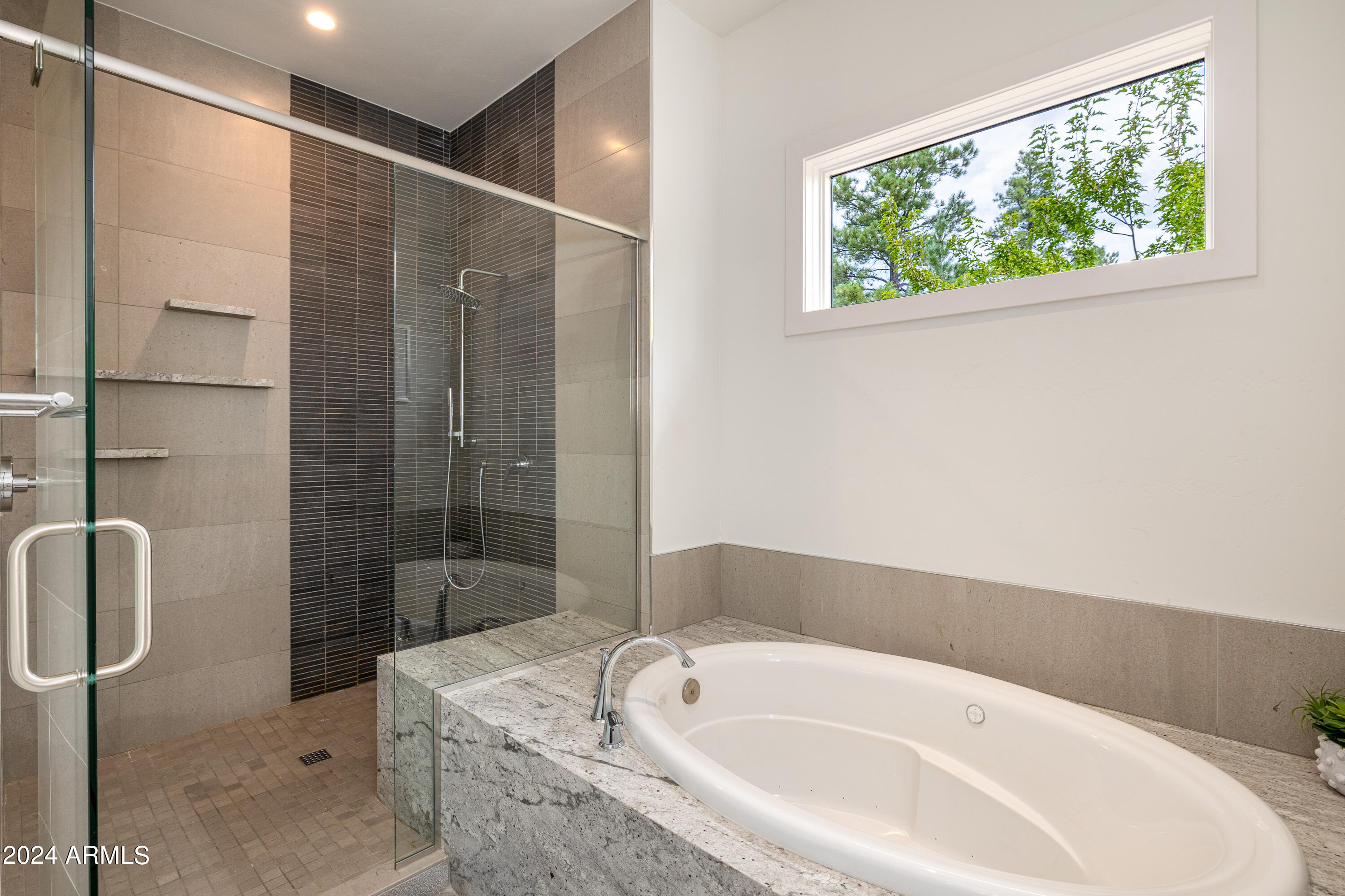 PINE CANYON - Residential