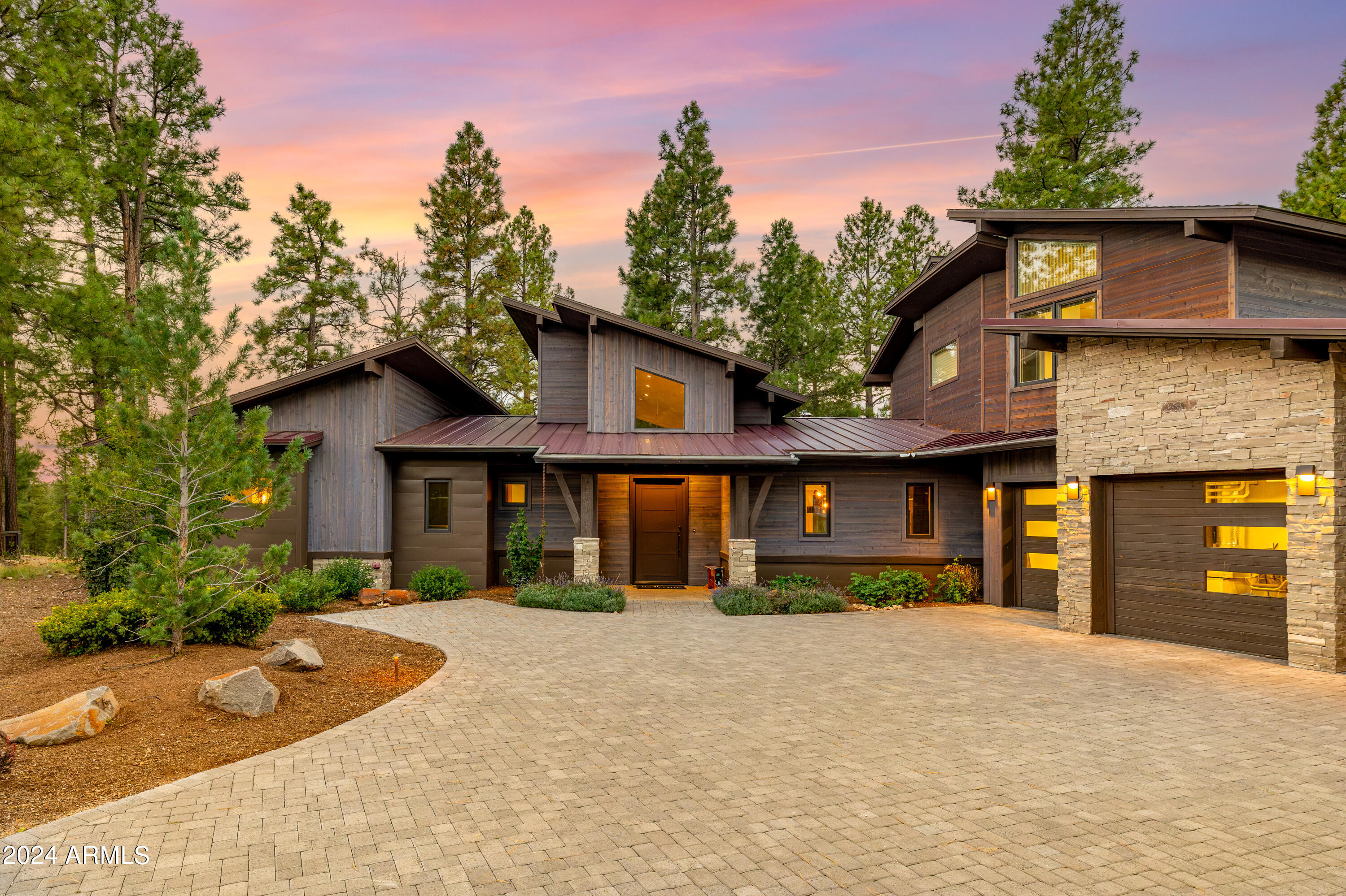 PINE CANYON - Residential