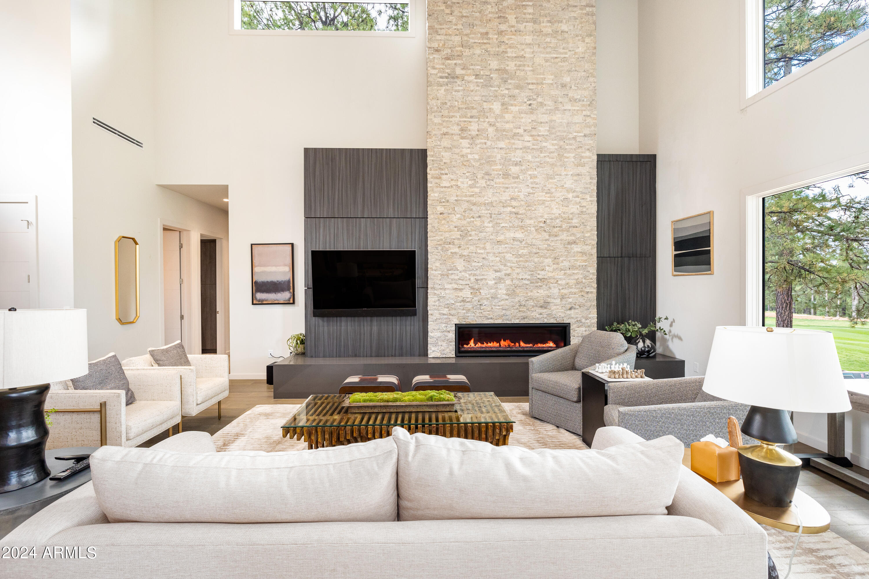 PINE CANYON - Residential