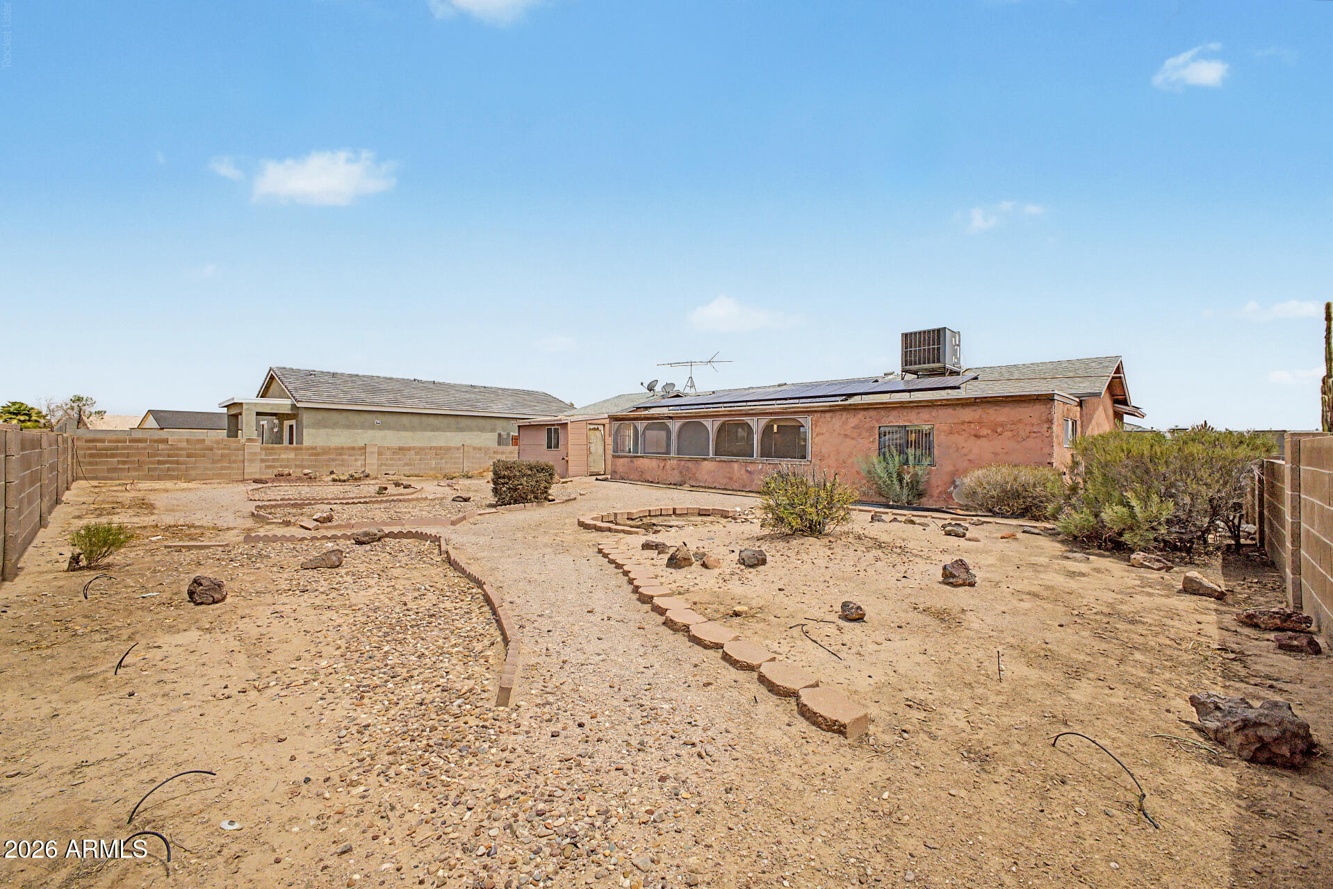 ARIZONA CITY UNIT FOUR - Residential