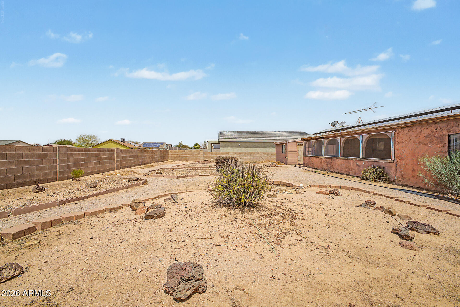 ARIZONA CITY UNIT FOUR - Residential