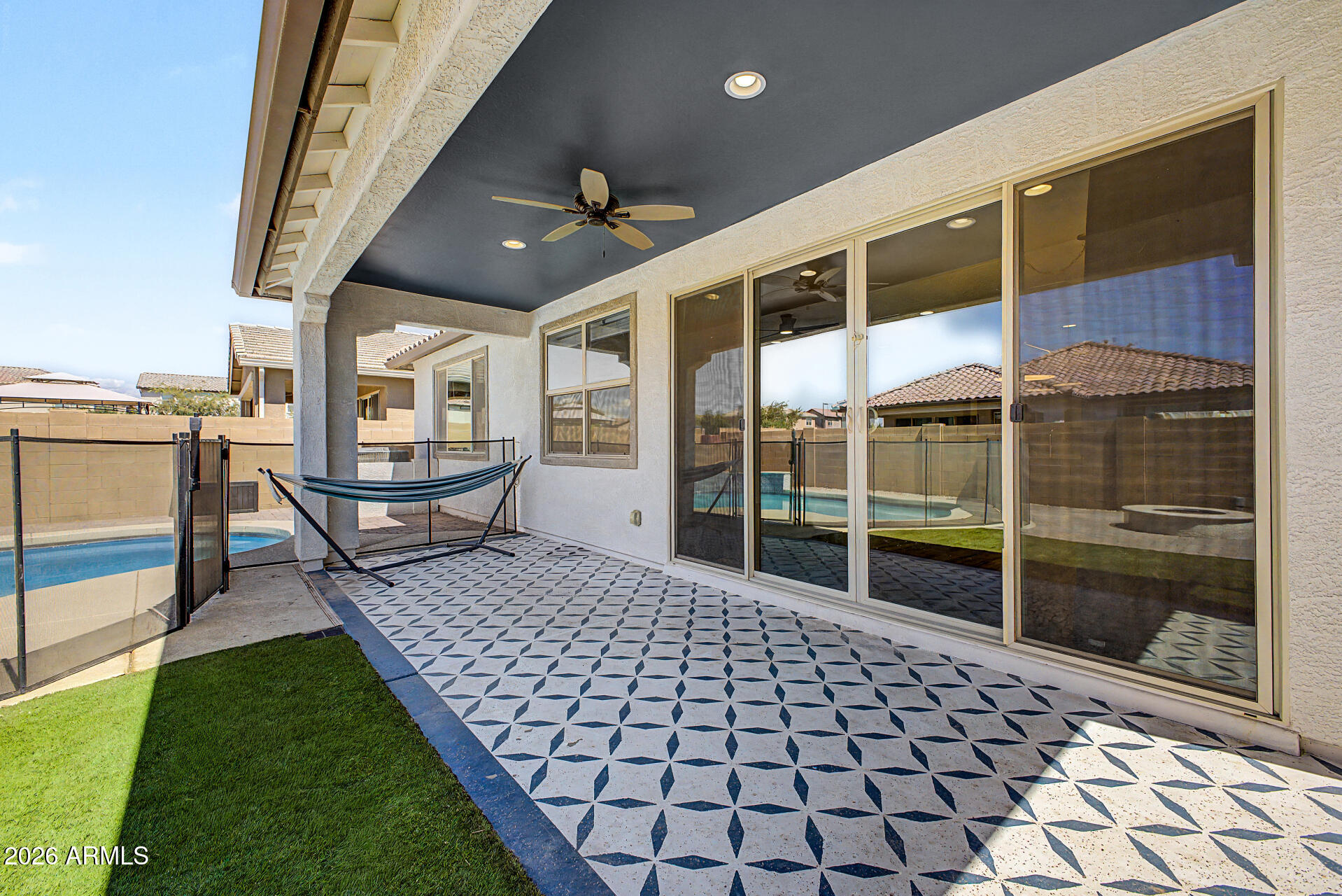 CADENCE AT GATEWAY PHASE 2 PARCEL O - Residential
