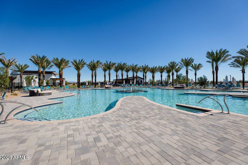 CADENCE AT GATEWAY PHASE 2 PARCEL O - Residential