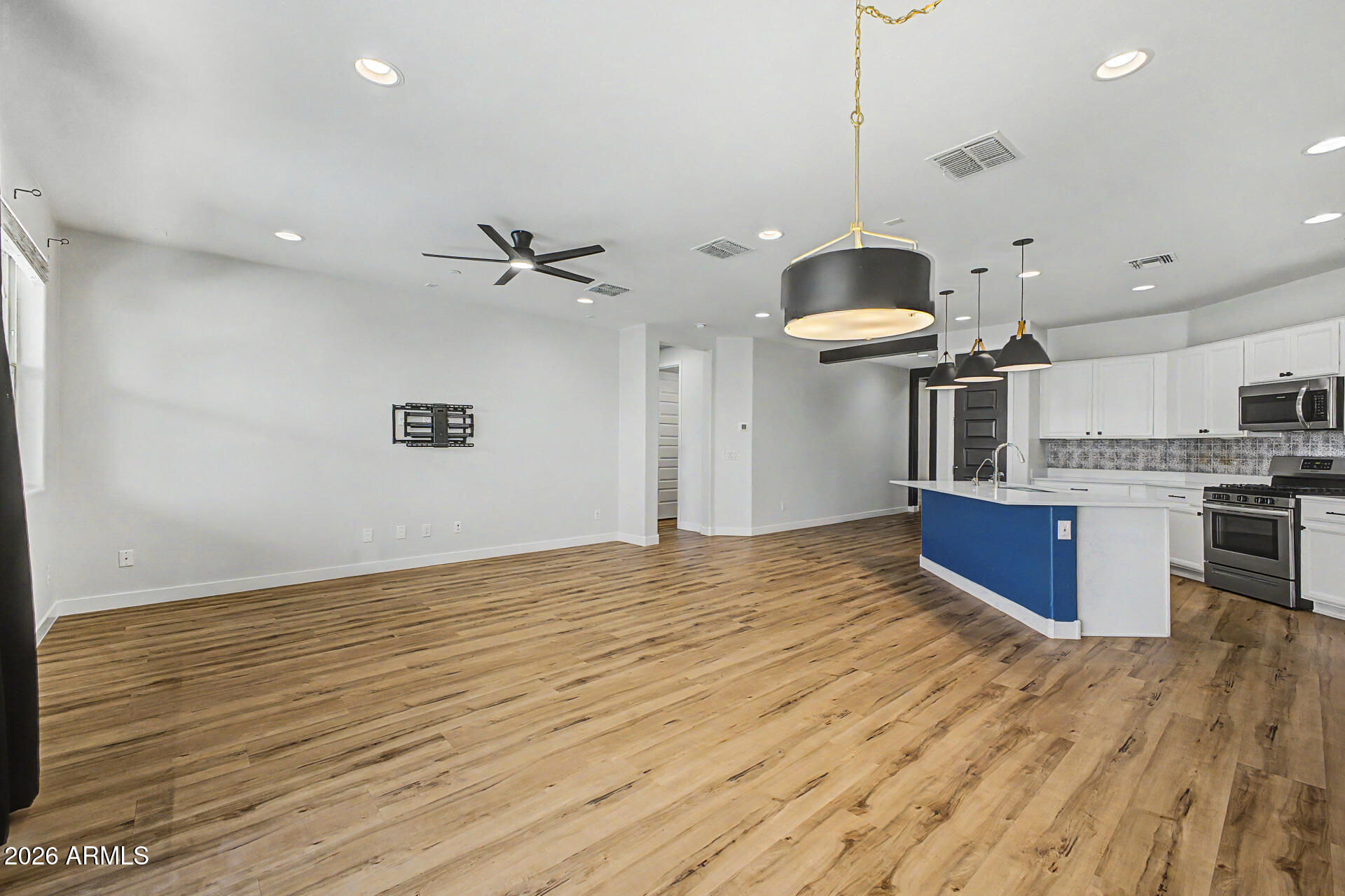 CADENCE AT GATEWAY PHASE 2 PARCEL O - Residential