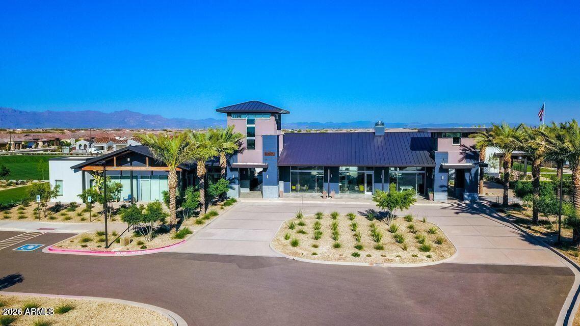 CADENCE AT GATEWAY PHASE 2 PARCEL O - Residential