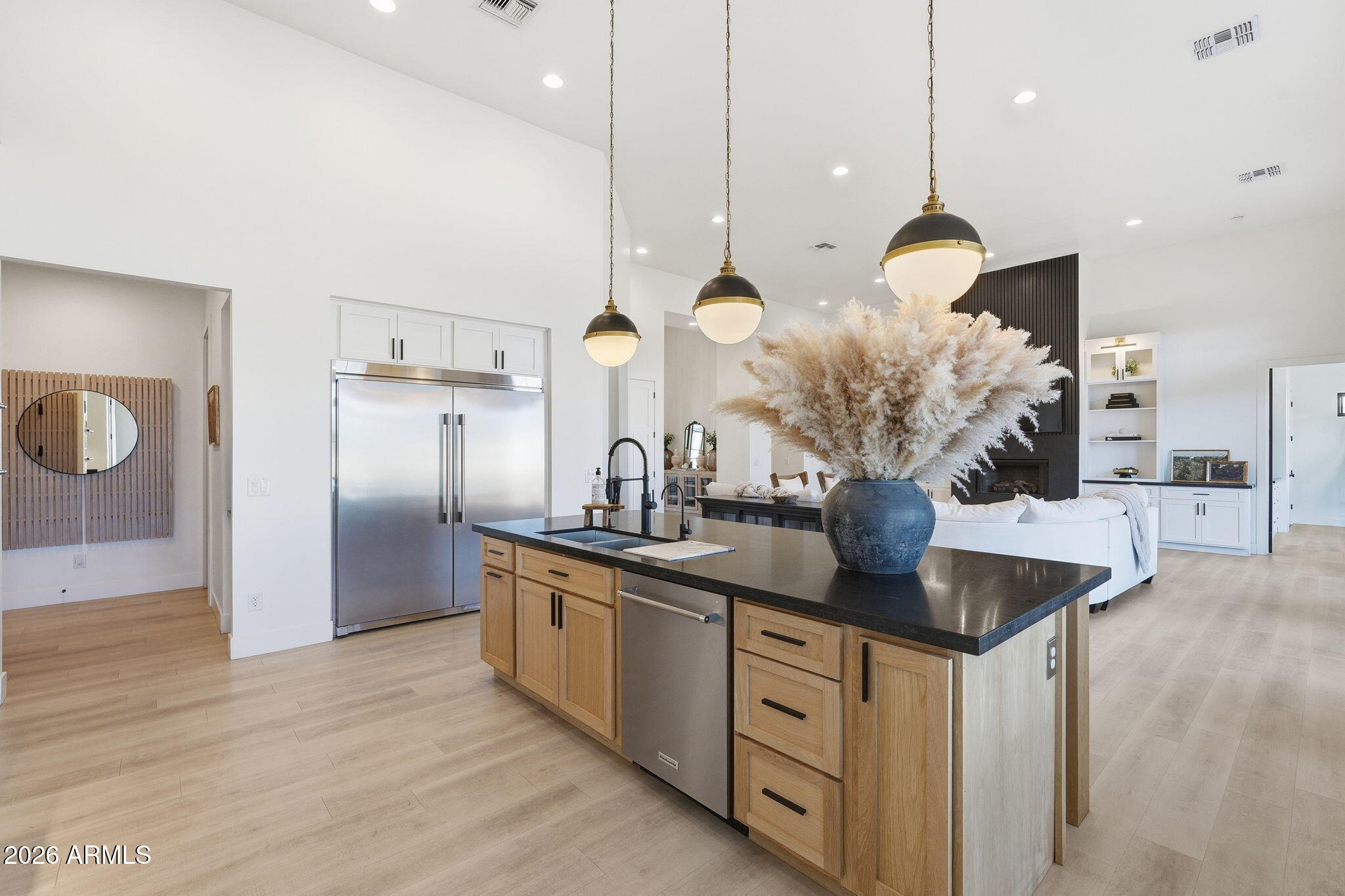 ENCANTO REAL - Residential