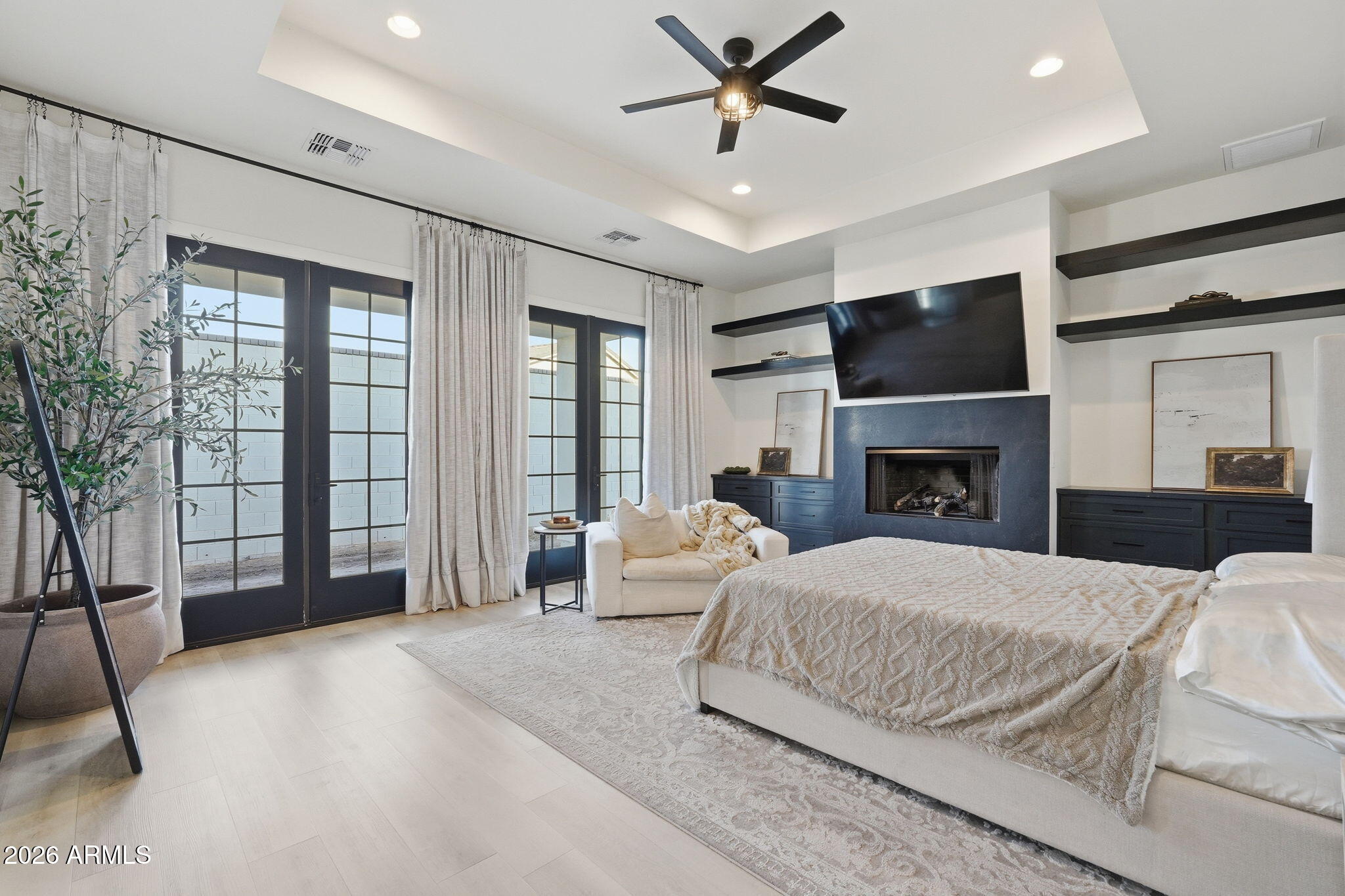 ENCANTO REAL - Residential
