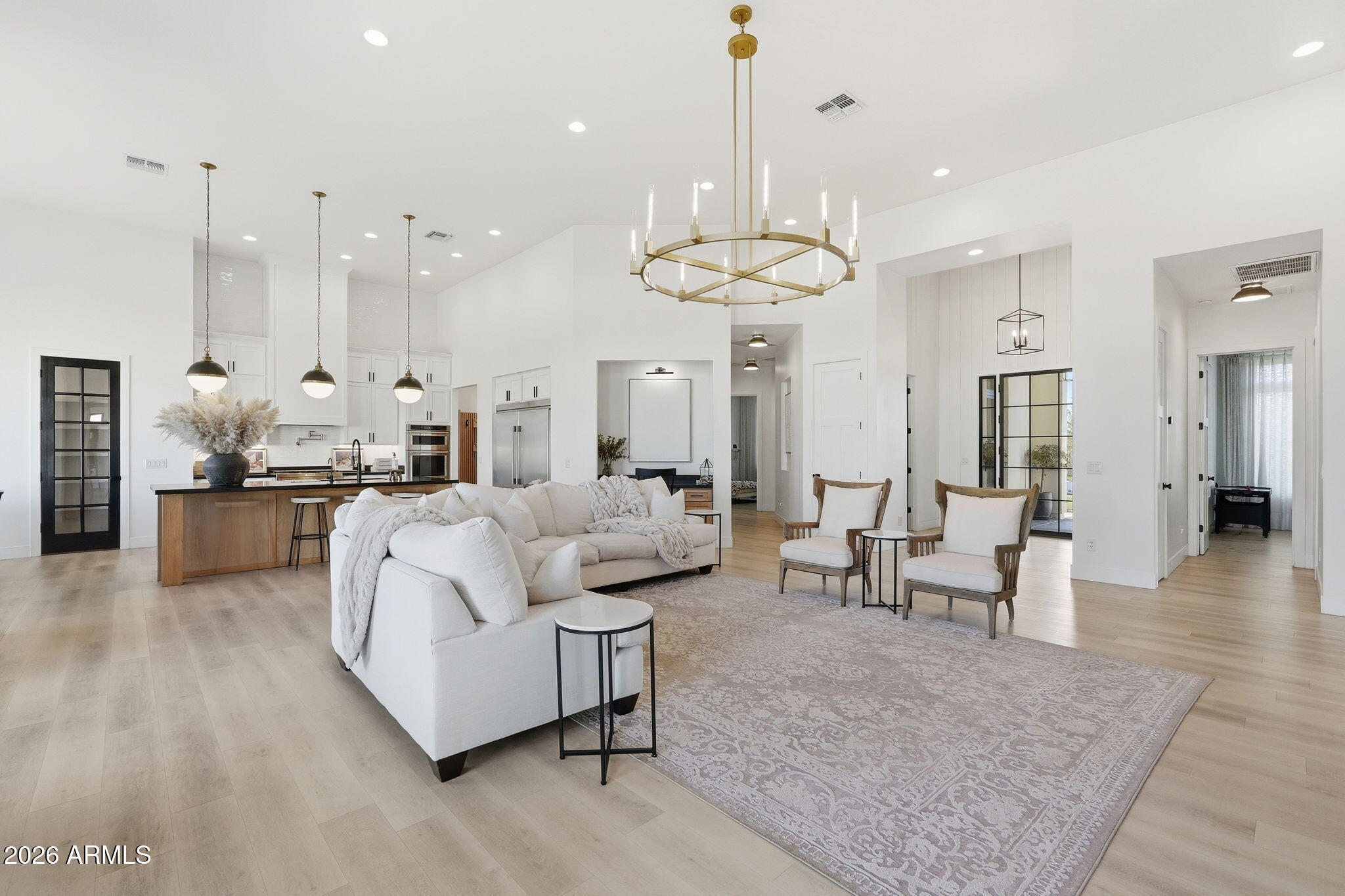 ENCANTO REAL - Residential