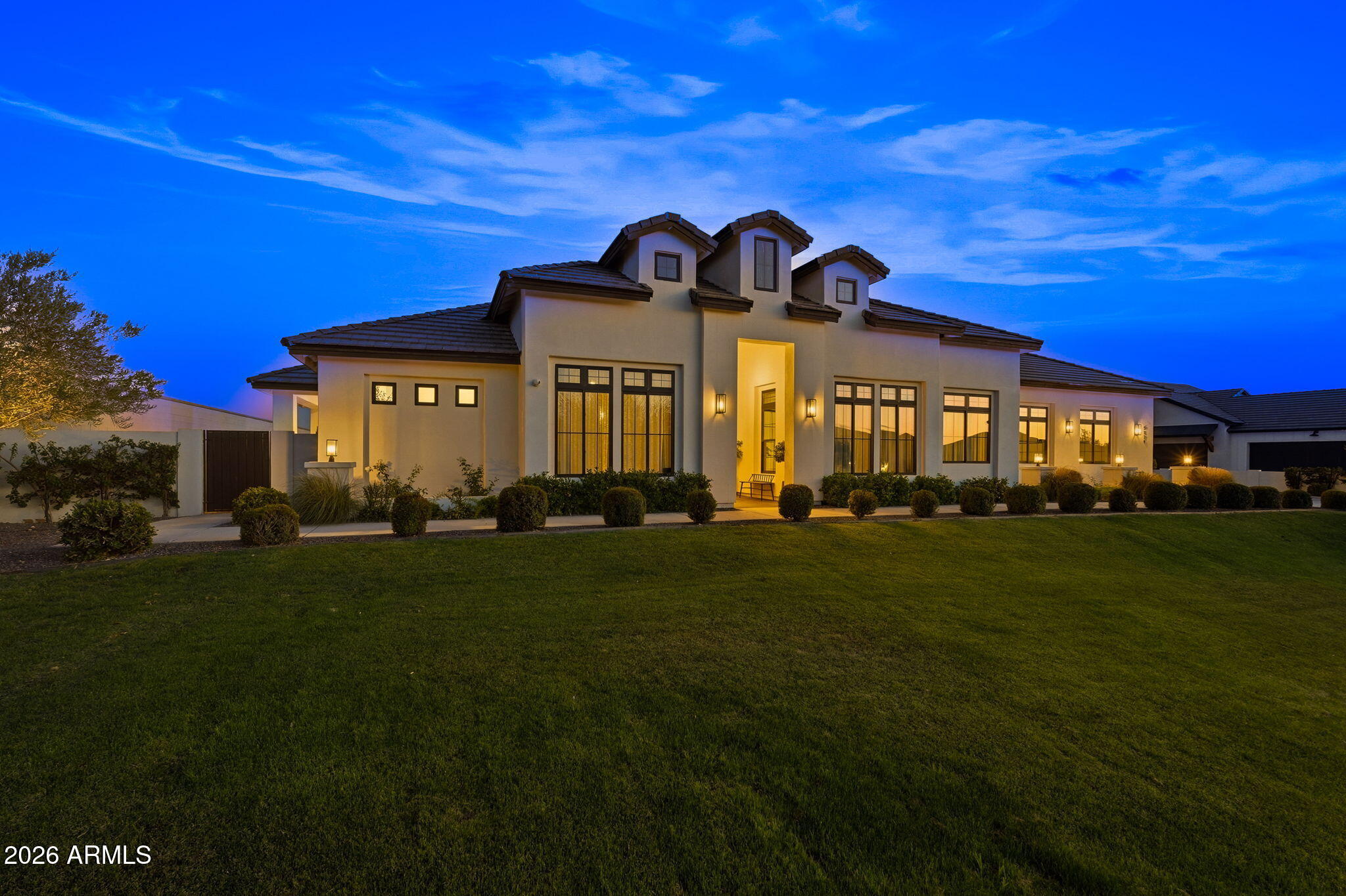 ENCANTO REAL - Residential