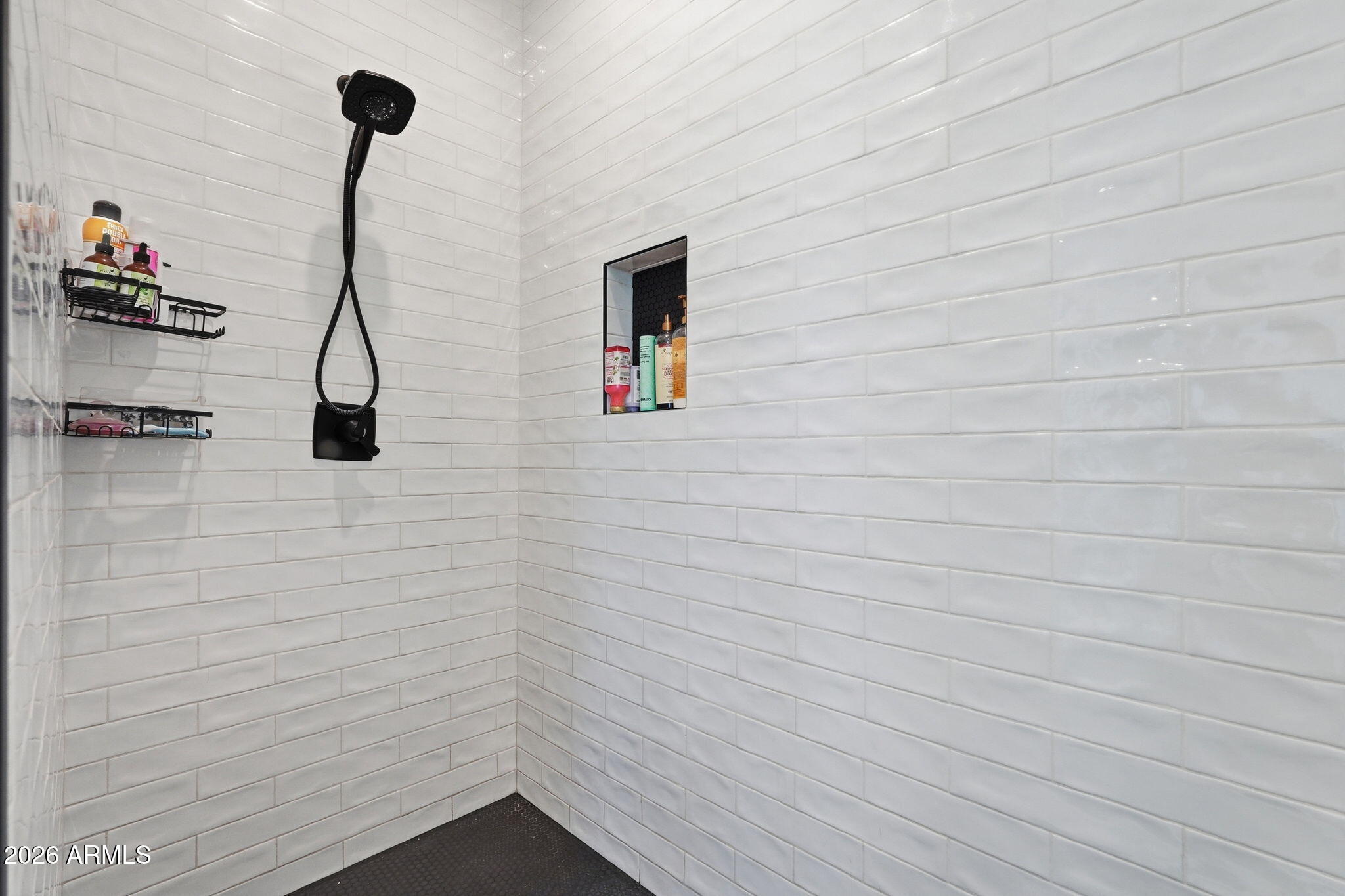 ENCANTO REAL - Residential