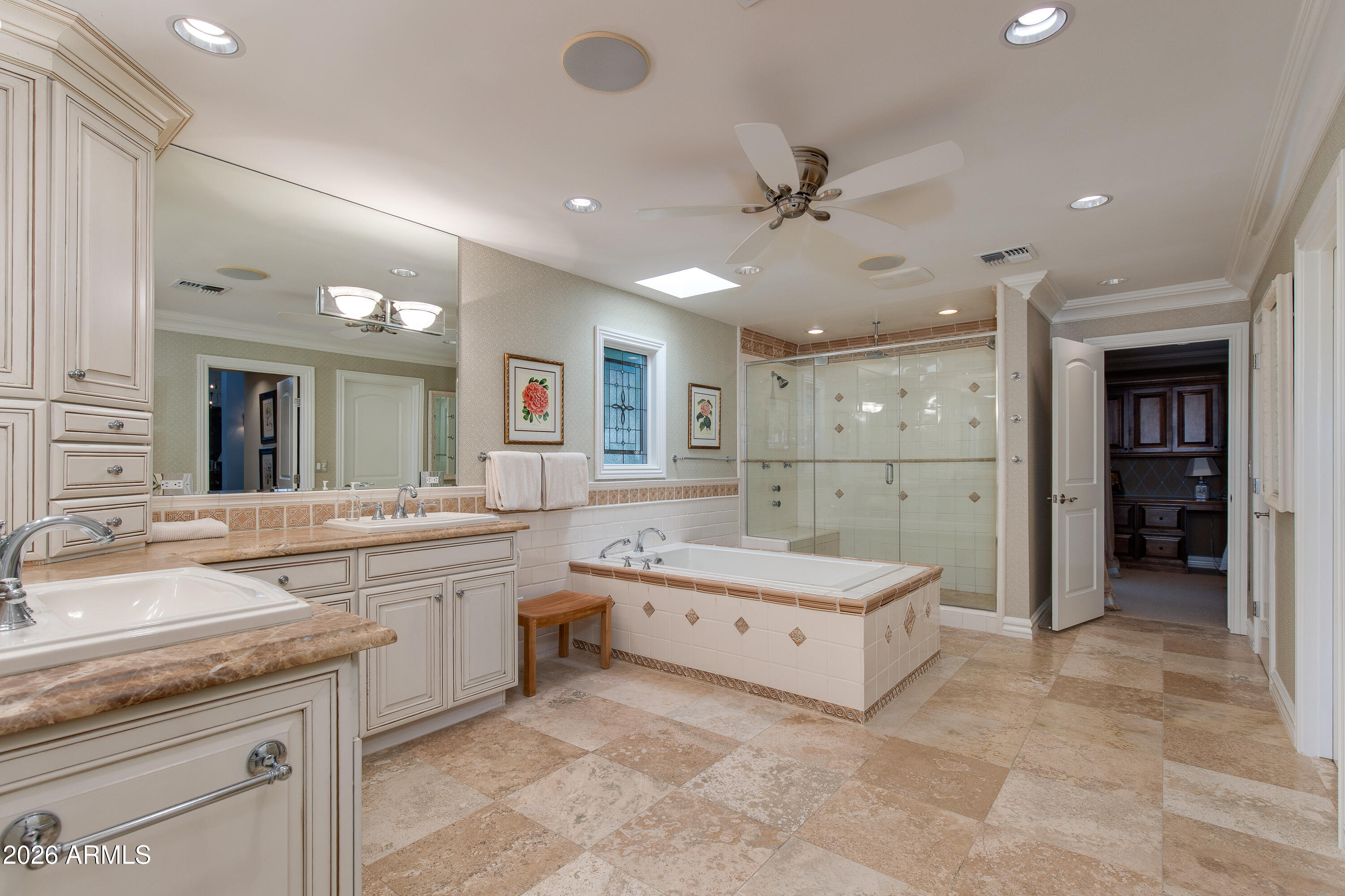 BILTMORE GREENS 3 - Residential