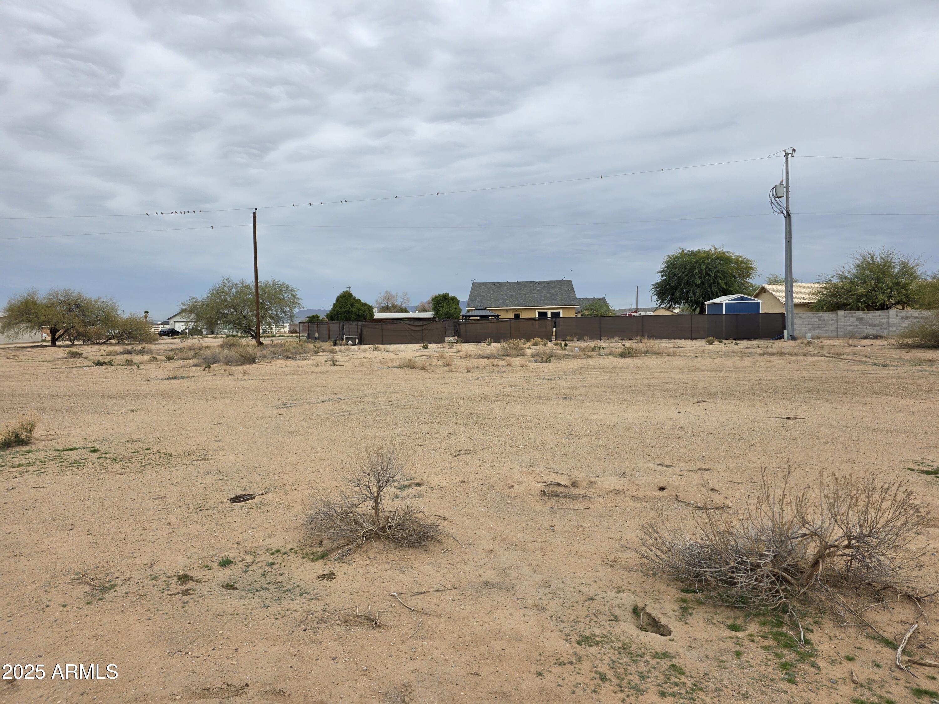 Ready to build 15,000 sqft lot. Water and electricity at the lot line, paved streets with mostly new builds in a non HOA neighborhood.