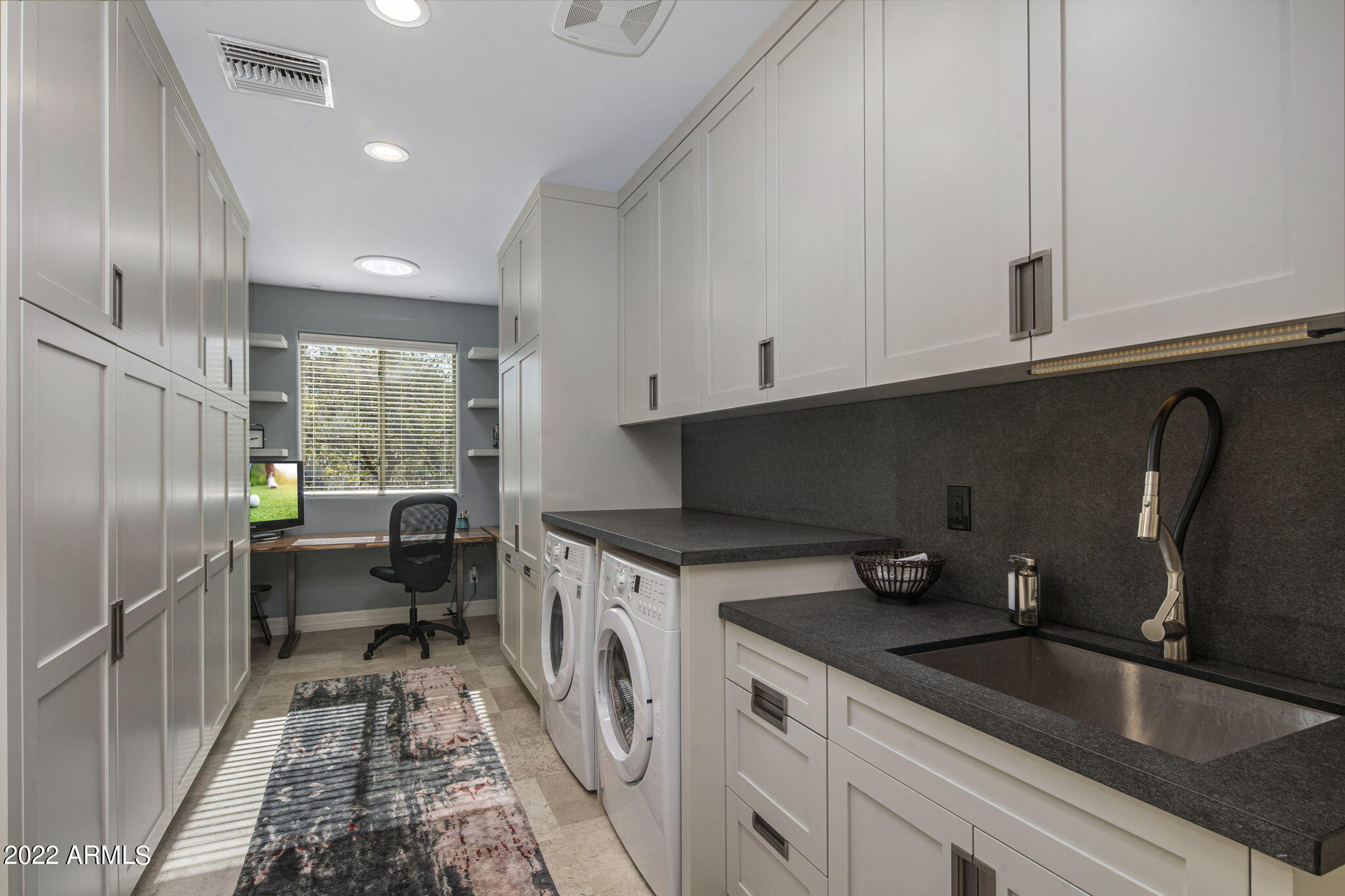 CHENEY ESTATES LOT 1-72 TR A-C D1 D2 E,F - Residential