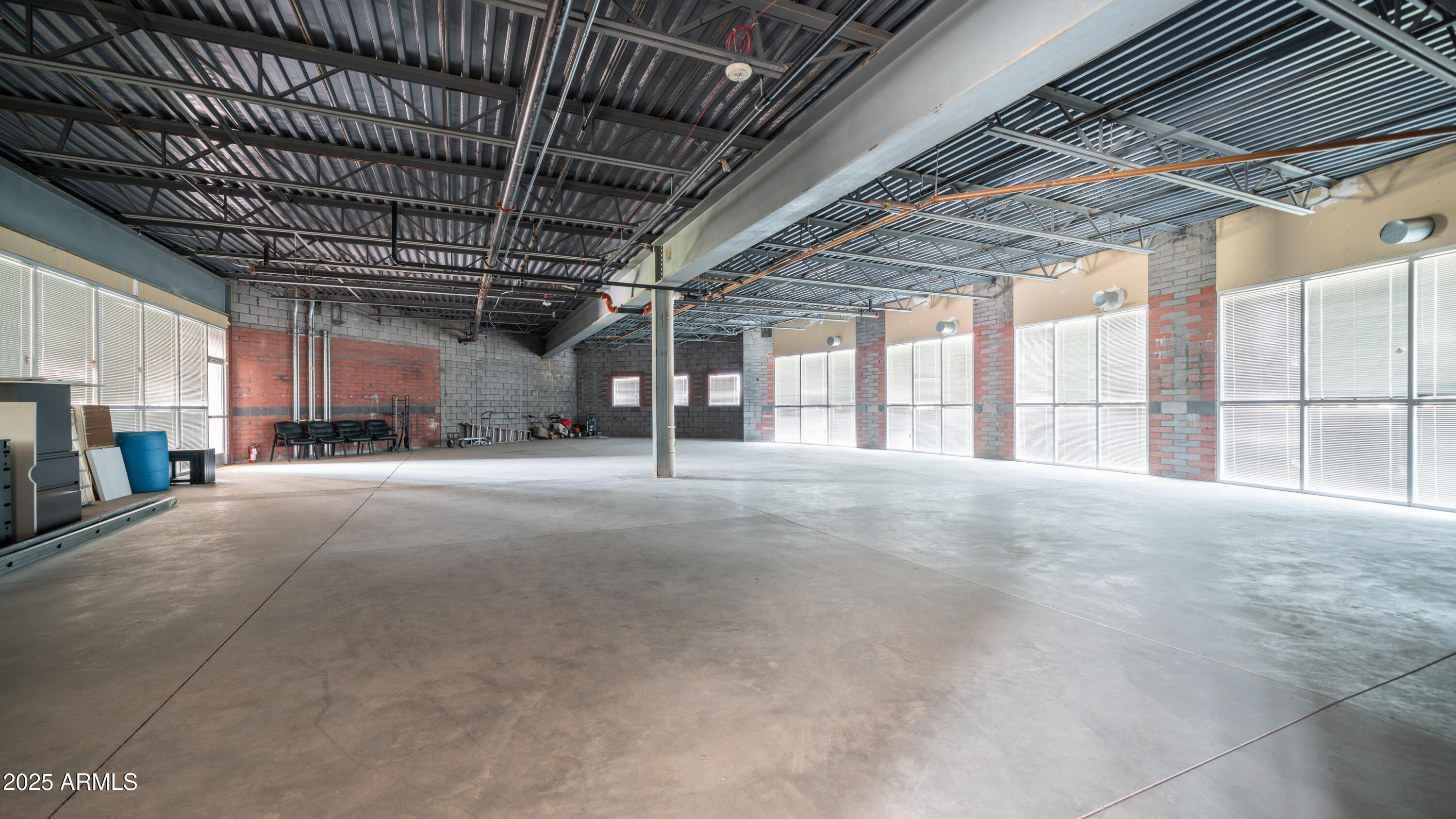 SUPERSTITION POINT - Commercial Lease
