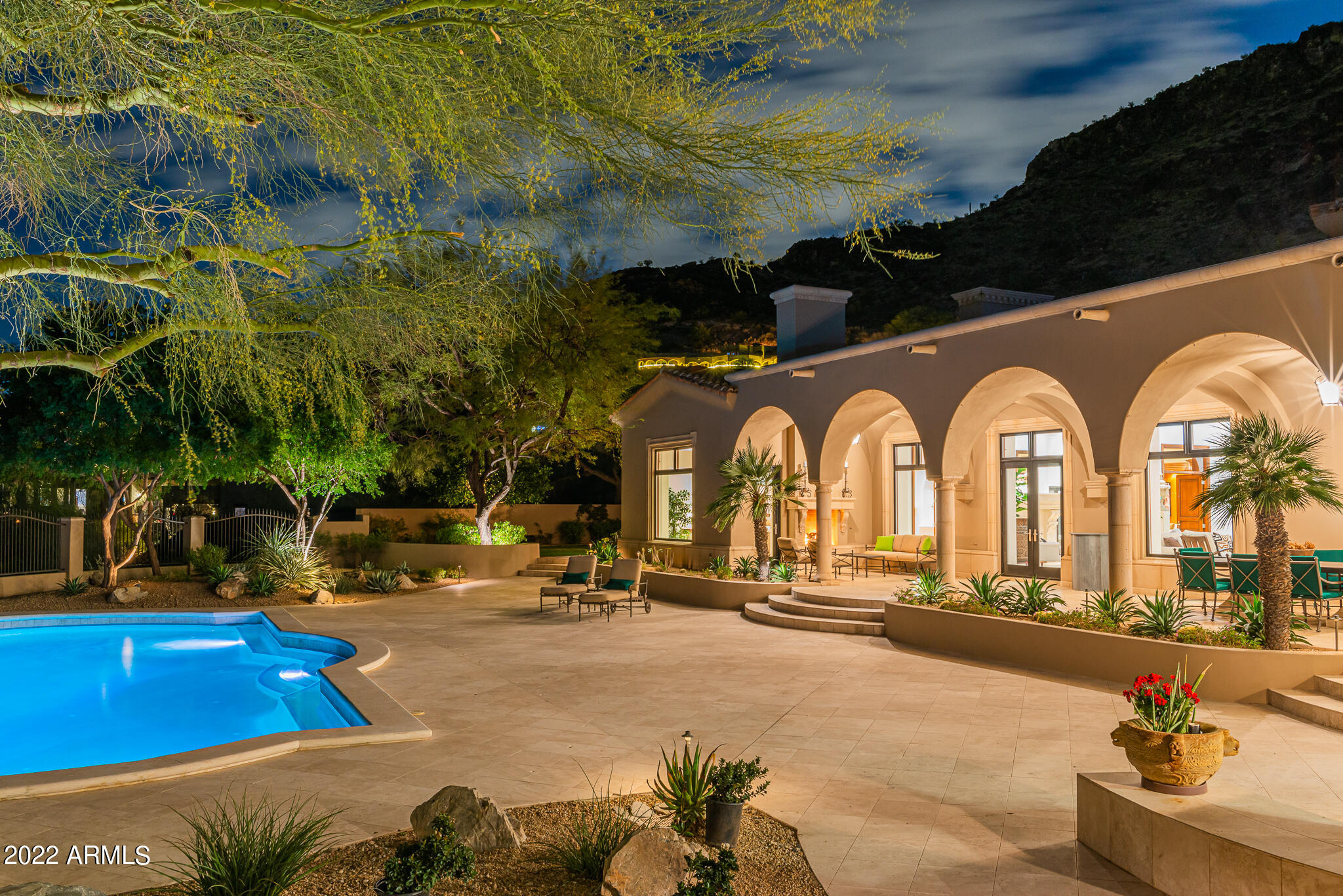 MUMMY MOUNTAIN PARK - Residential