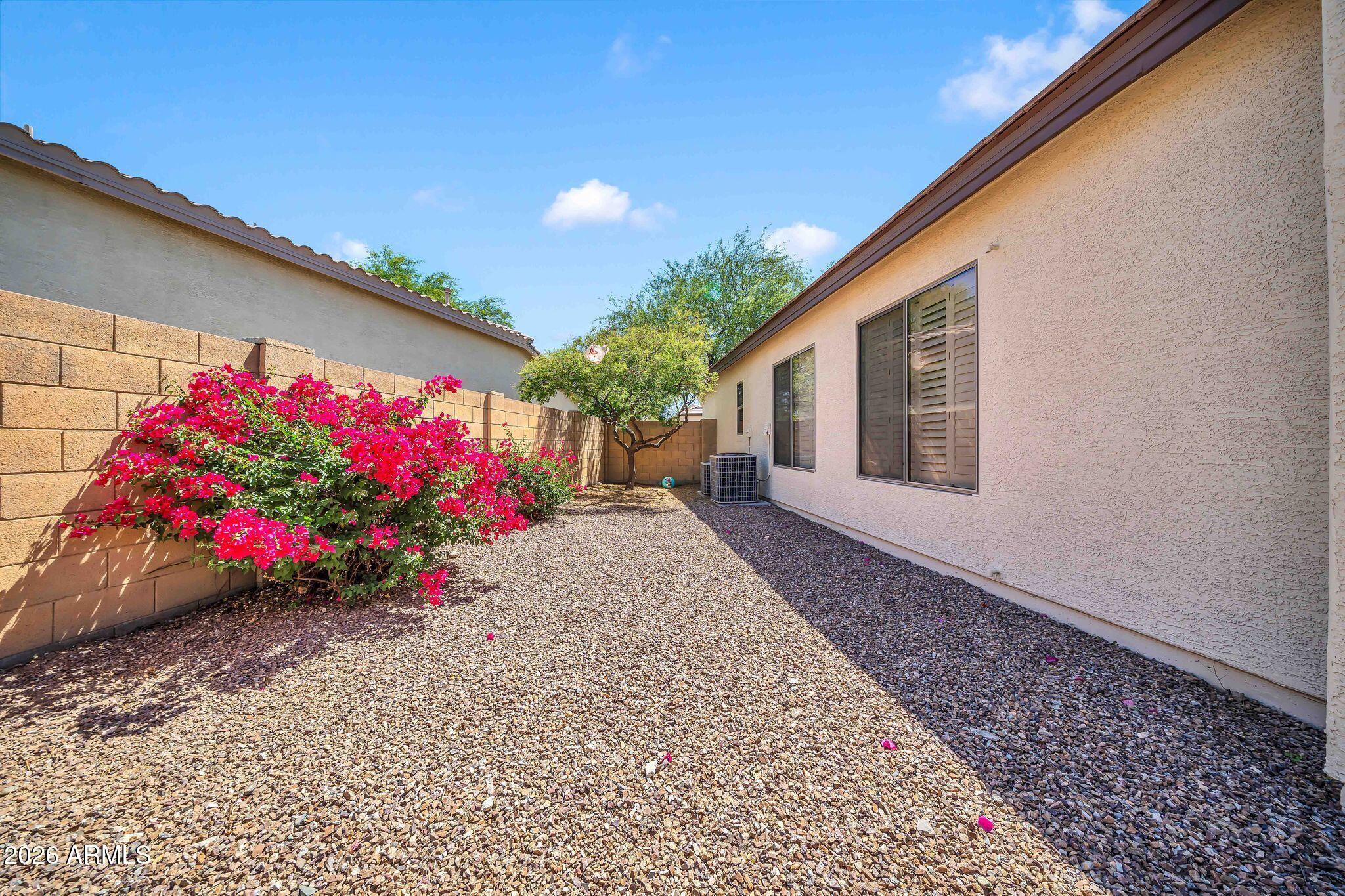ANTHEM PARKSIDE - Residential