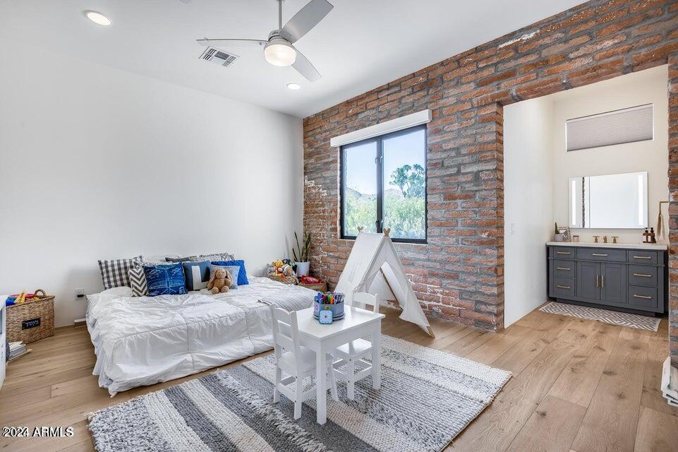 FRANCISCAN TERRACE - Residential