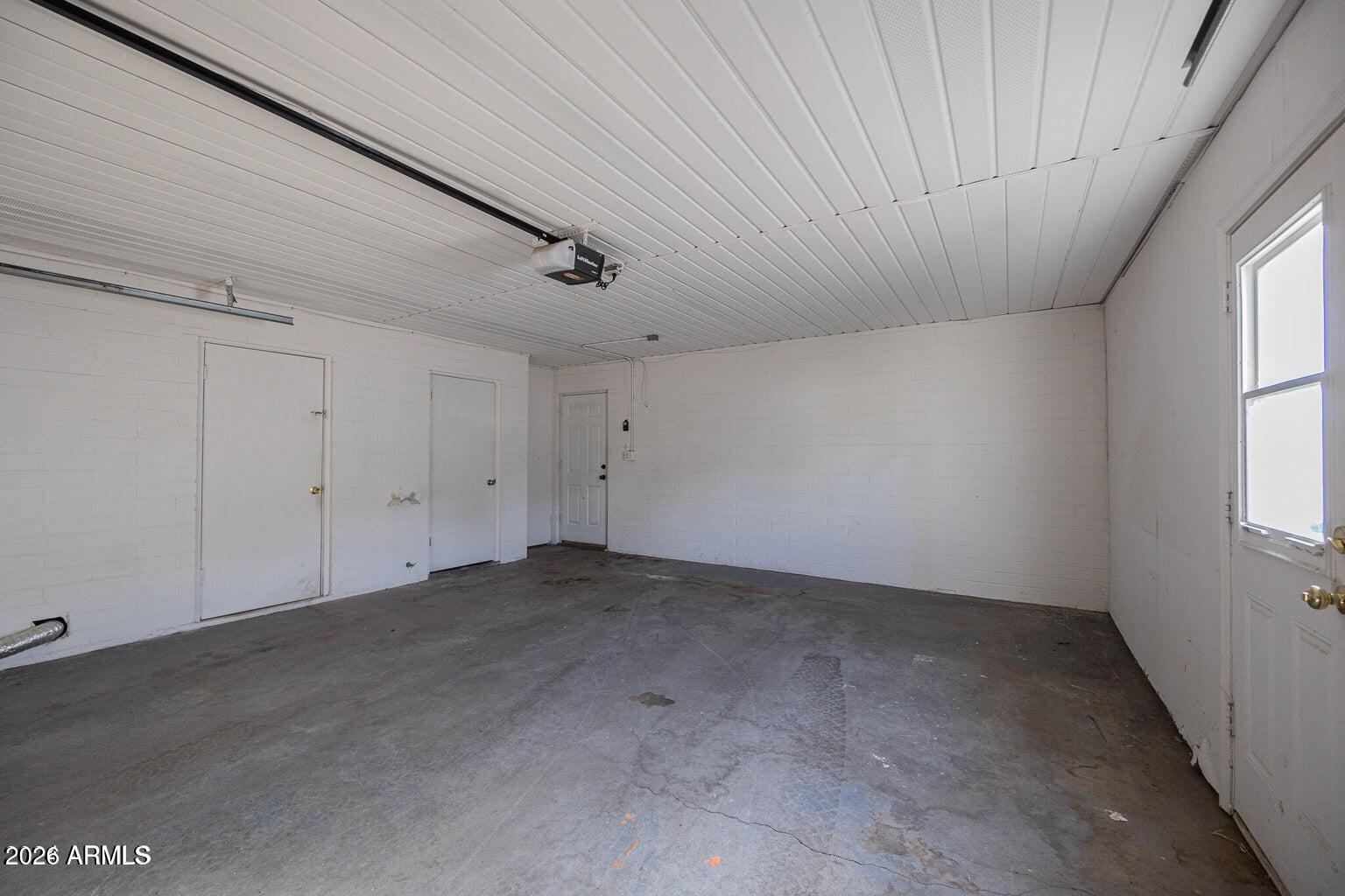 COX HEIGHTS 7 - Residential Income
