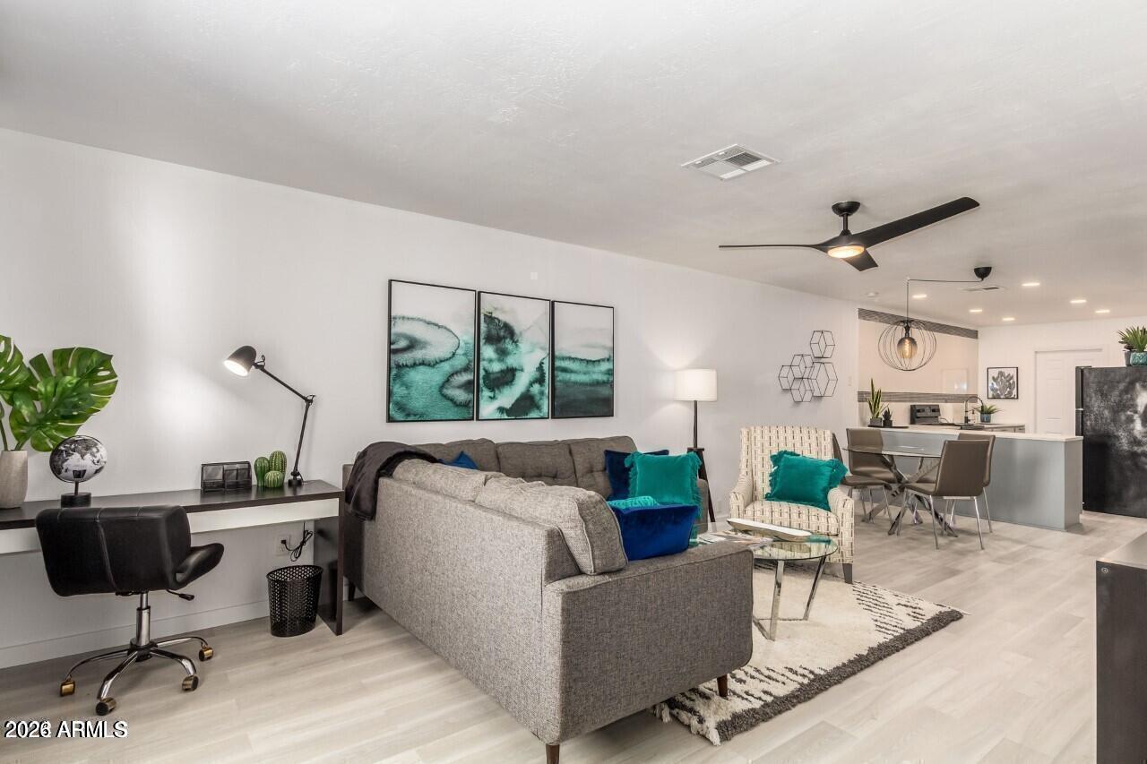 COX HEIGHTS 7 - Residential Income