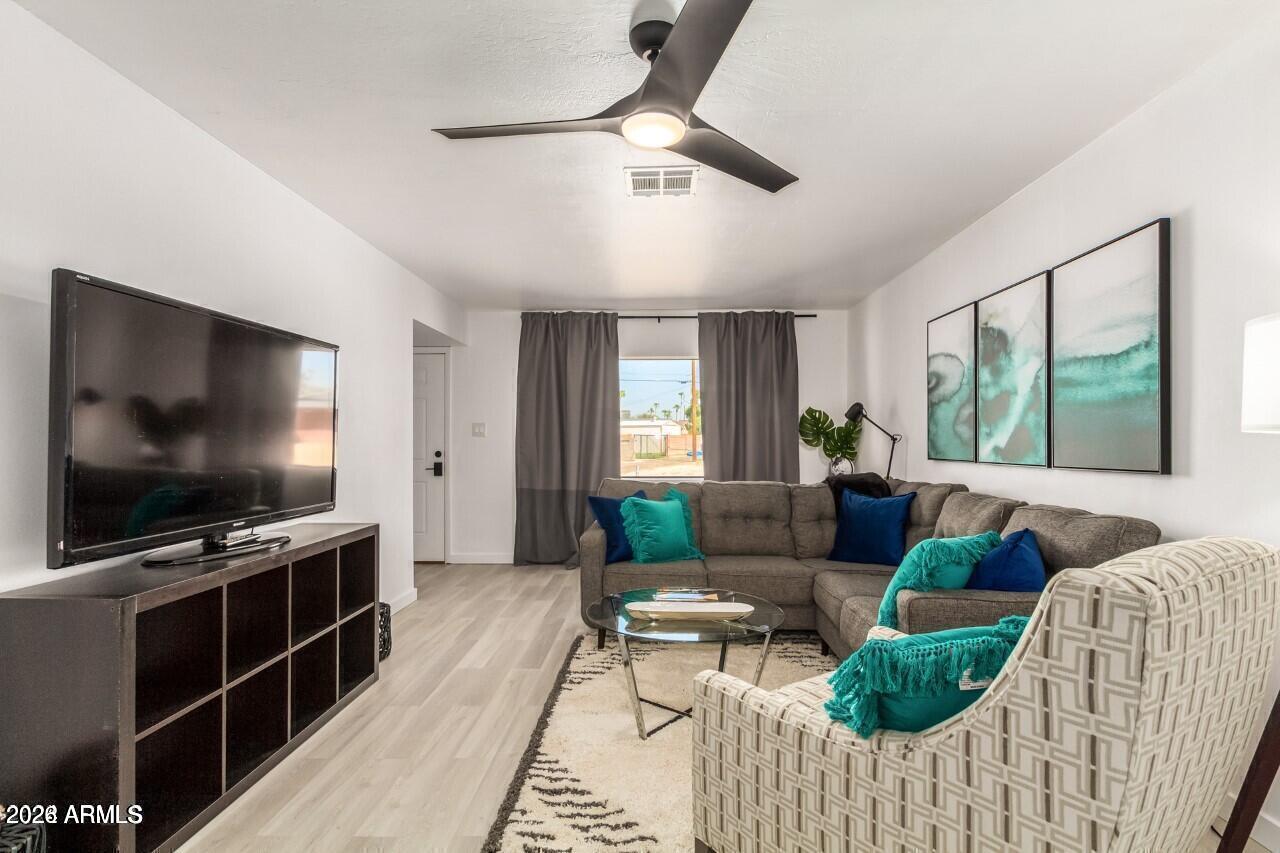 COX HEIGHTS 7 - Residential Income