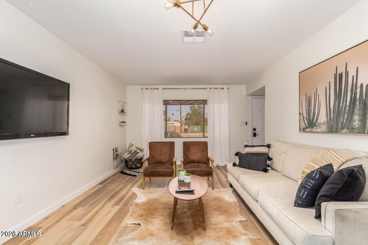 COX HEIGHTS 7 - Residential Income