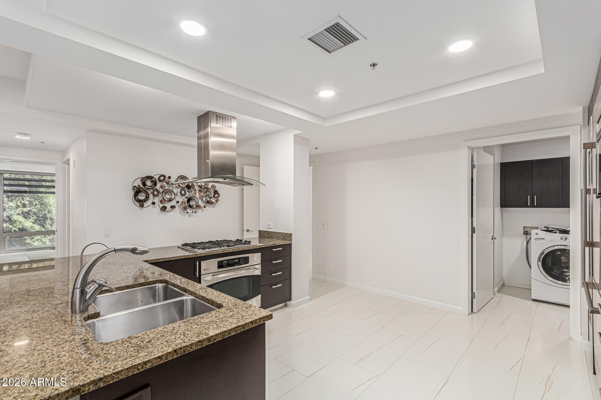 OPTIMA CAMELVIEW VILLAGE CONDOMINIUM 2ND AMD - Residential