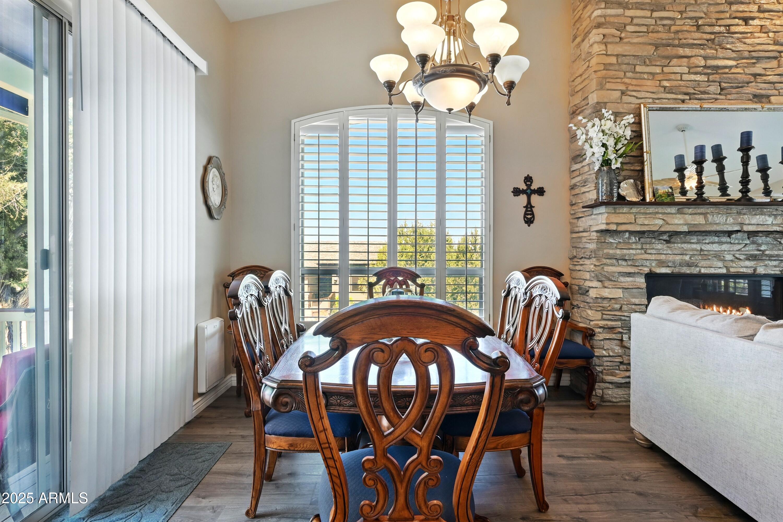 ELK RIDGE - Residential