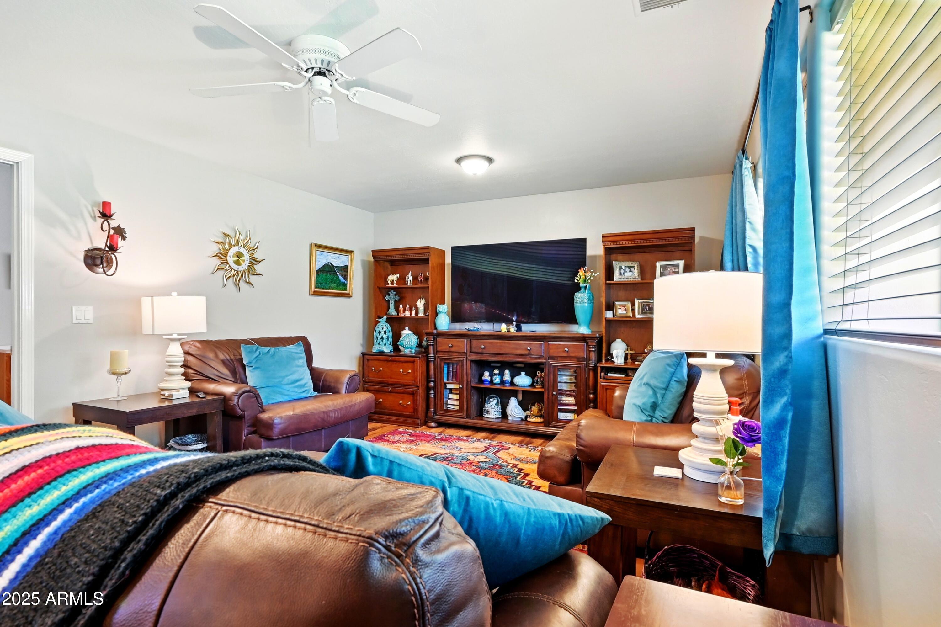 ELK RIDGE - Residential