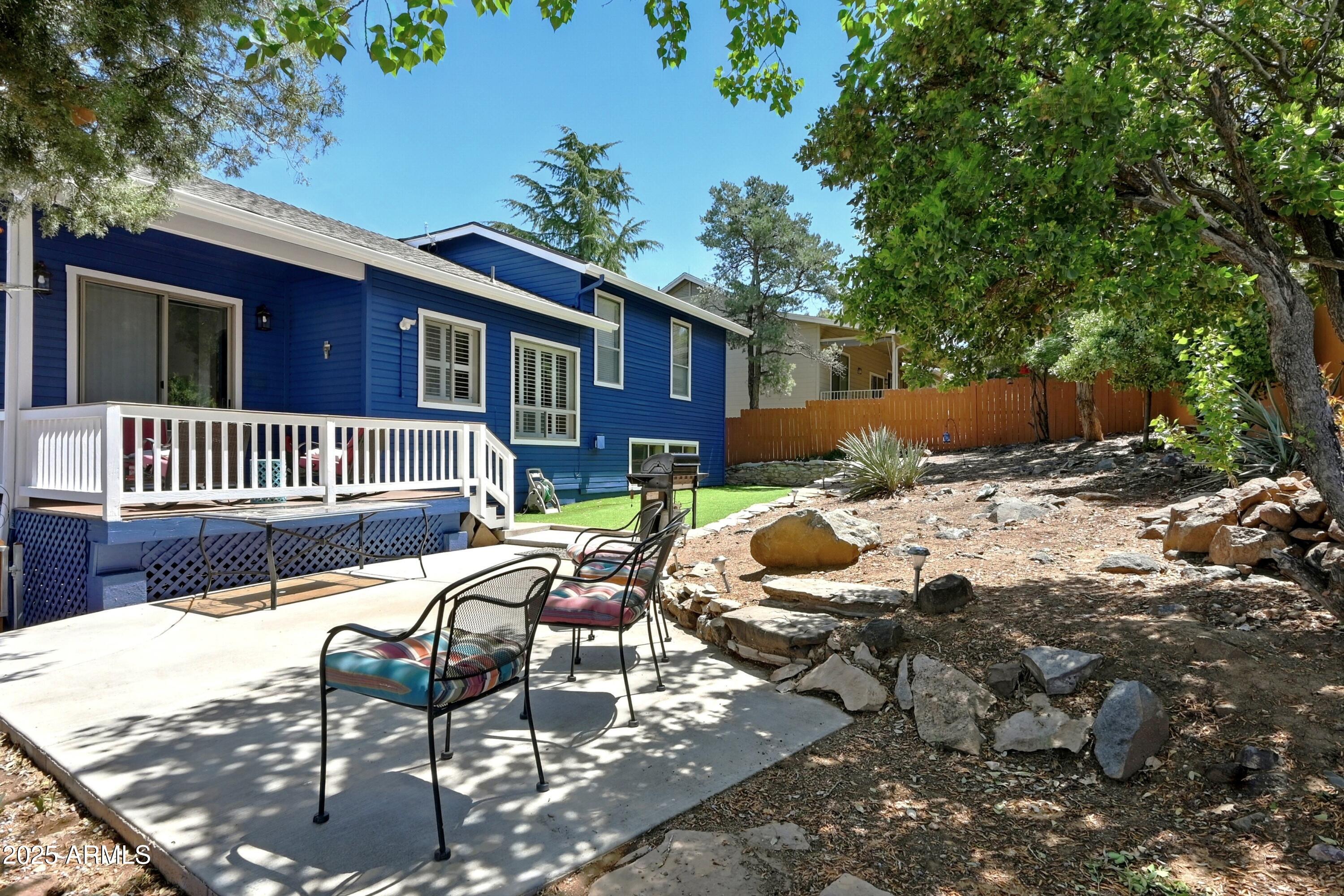 ELK RIDGE - Residential
