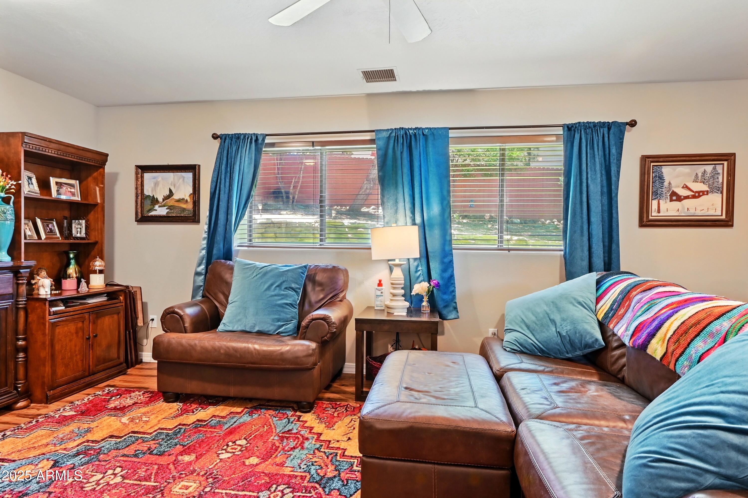 ELK RIDGE - Residential