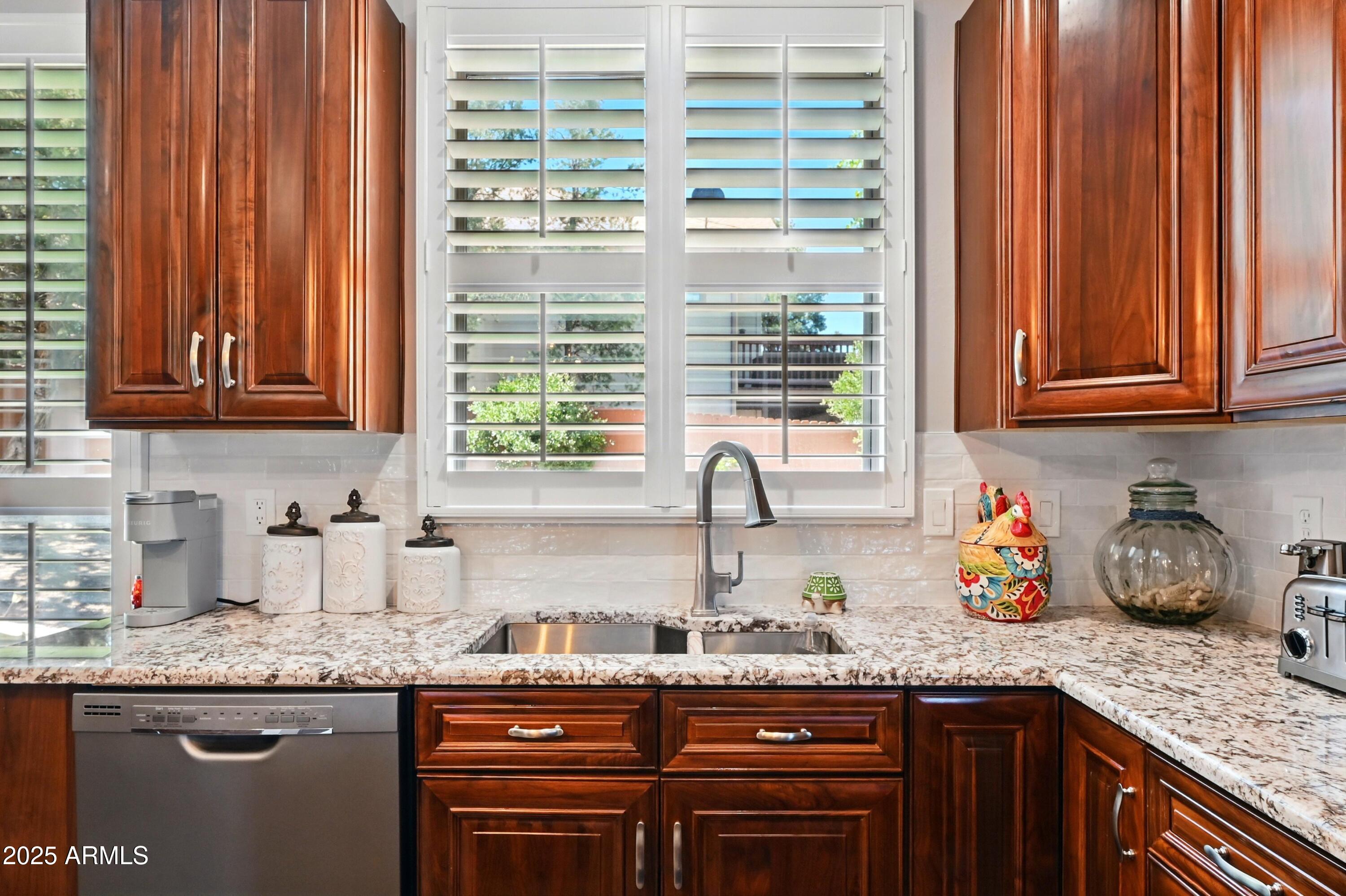 ELK RIDGE - Residential