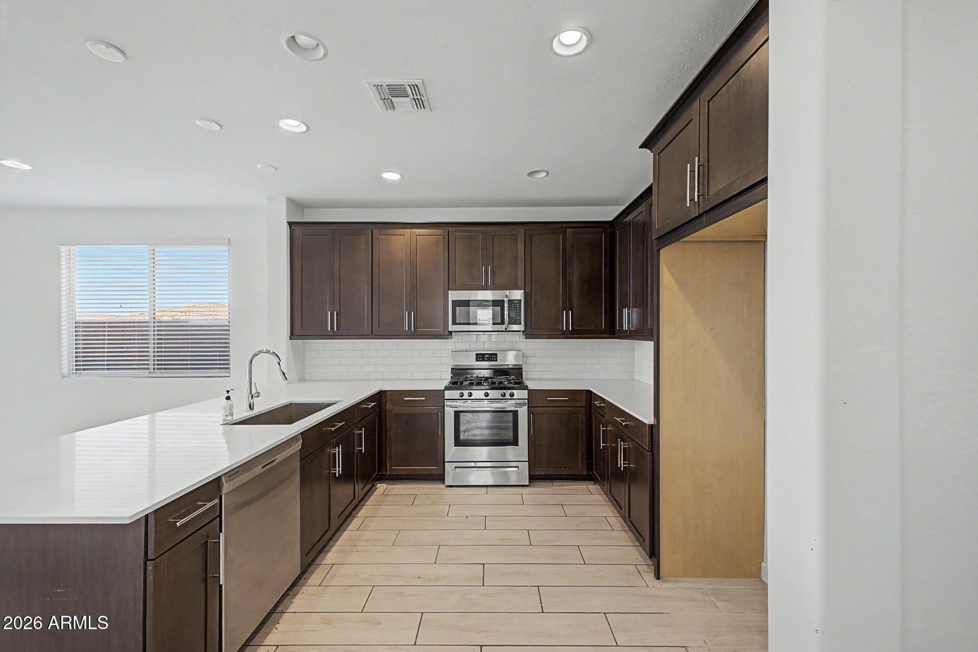 DOBBINS HEIGHTS - Residential