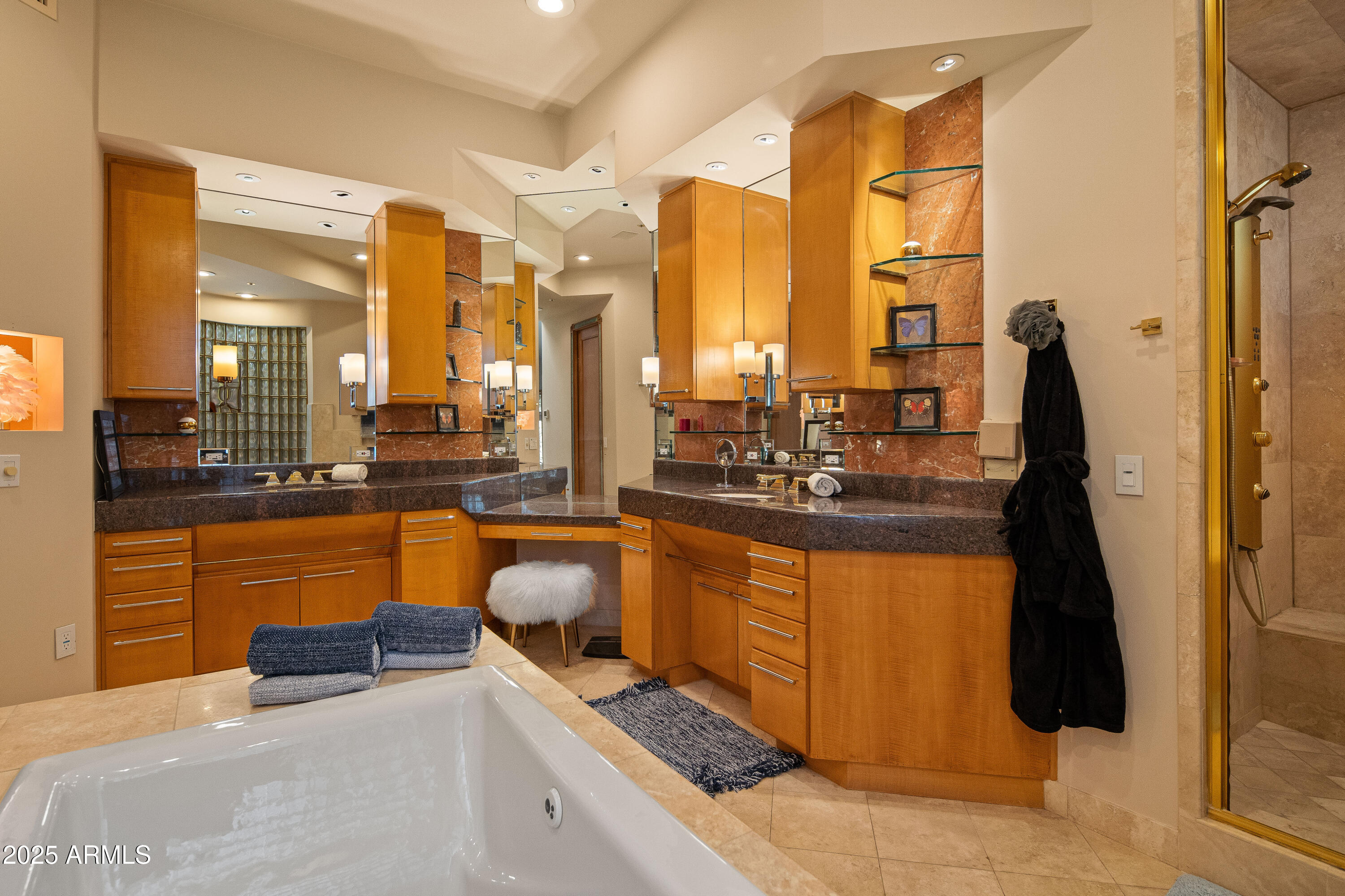 EAST CUP OF GOLD ESTATES - Residential