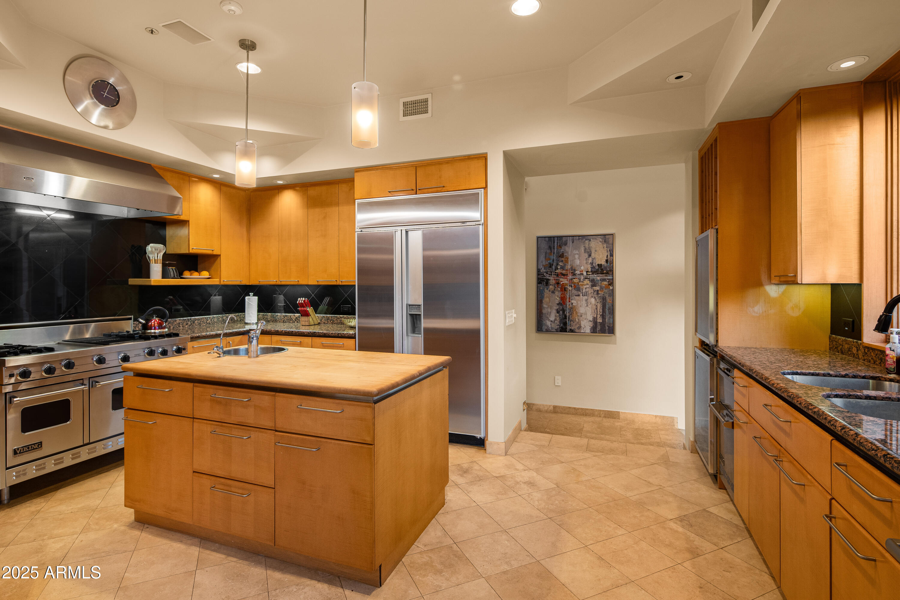 EAST CUP OF GOLD ESTATES - Residential