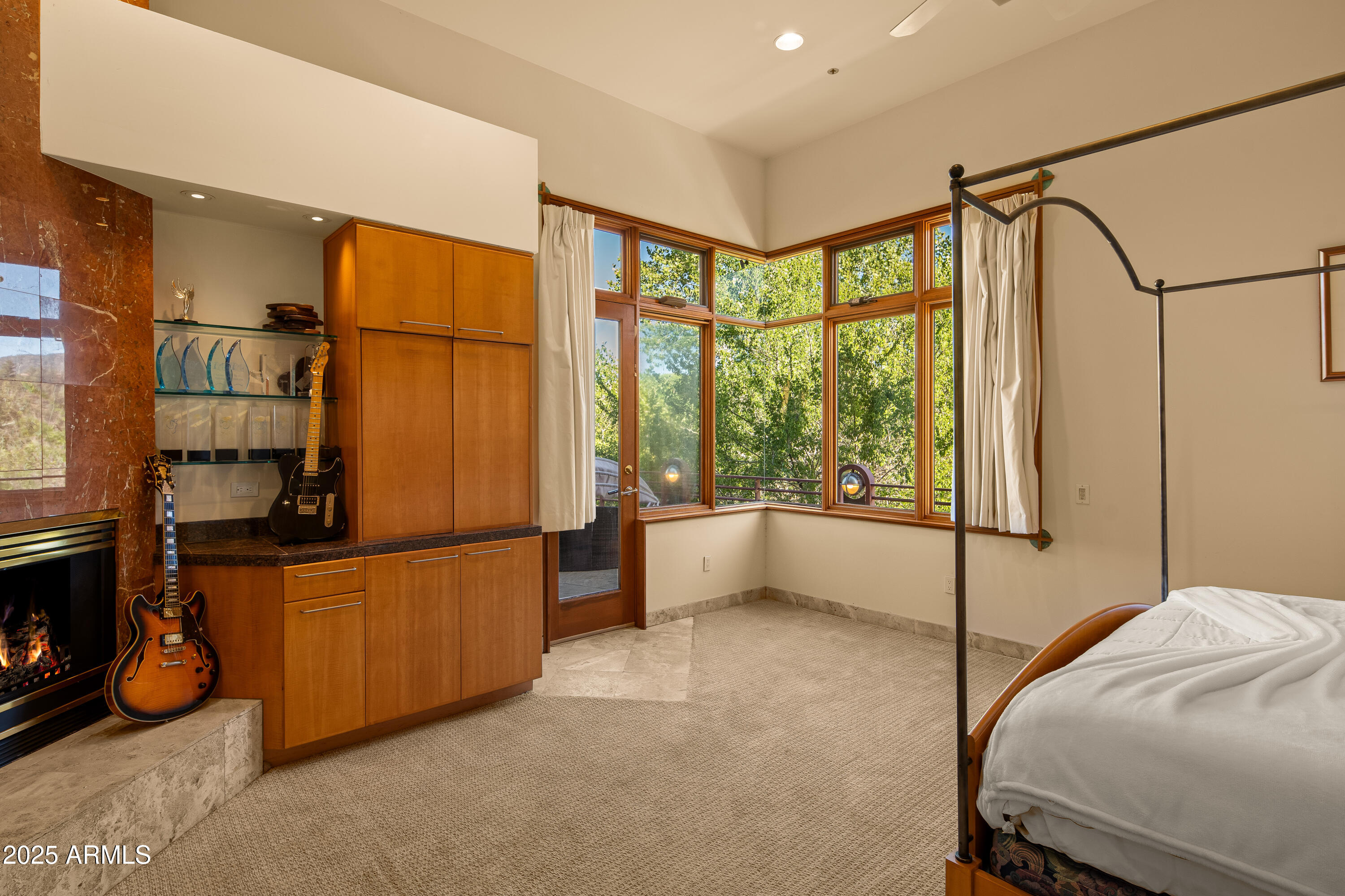 EAST CUP OF GOLD ESTATES - Residential