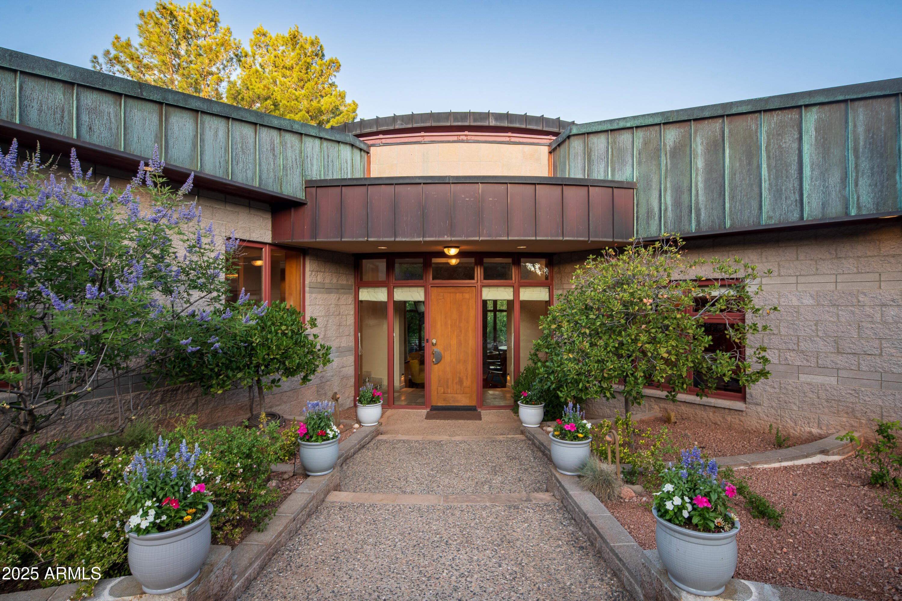 EAST CUP OF GOLD ESTATES - Residential