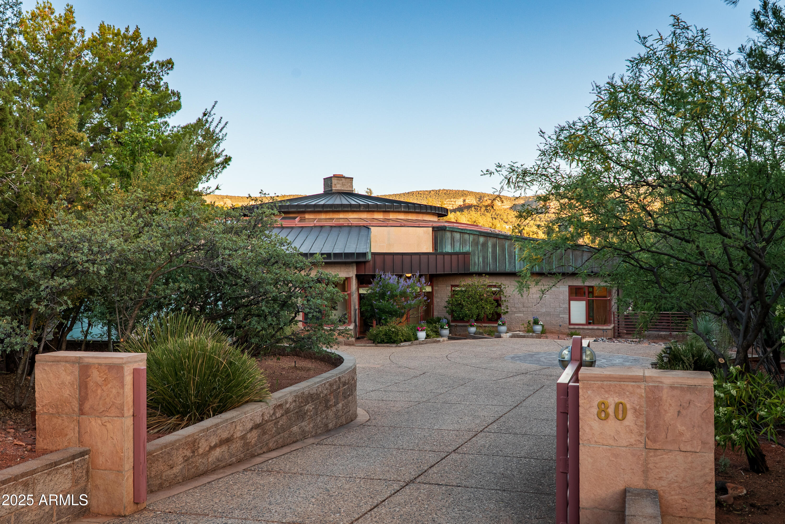 EAST CUP OF GOLD ESTATES - Residential