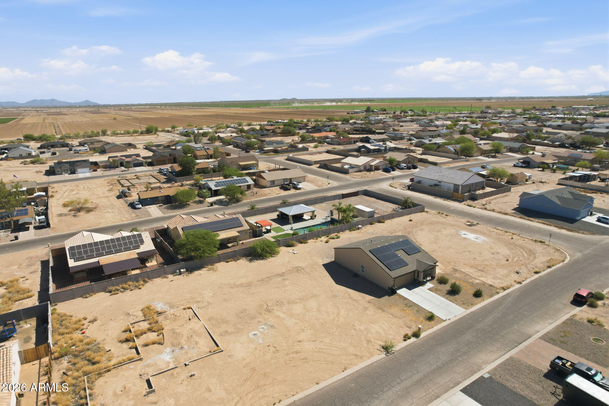 ARIZONA CITY UNIT FOUR - Land