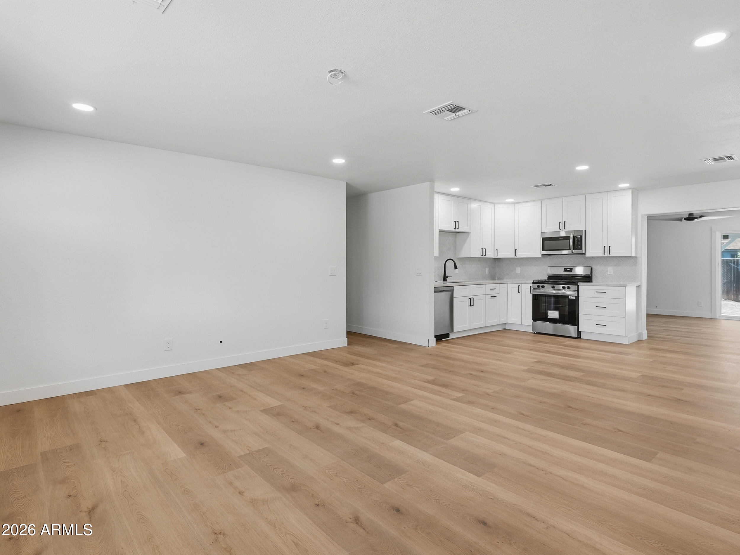 WESTOWN 5A LOT 976-1084 - Residential