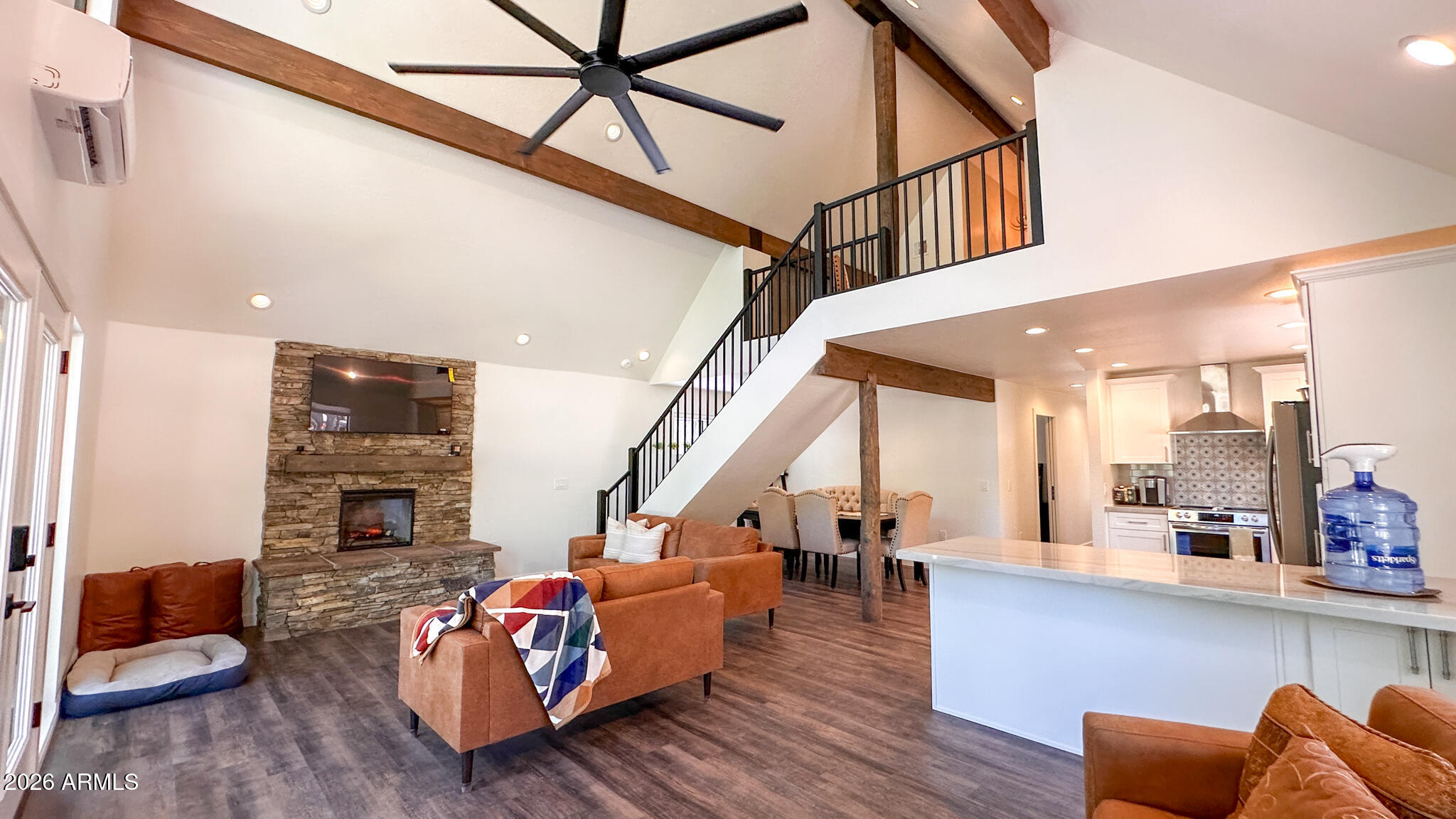 FOREST LAKES ESTATES 8 - Residential