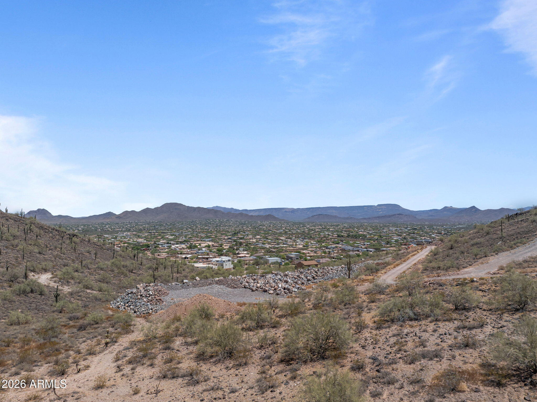 Metes and Bounds, approximately 4.43 Acres with water and electricity - Land