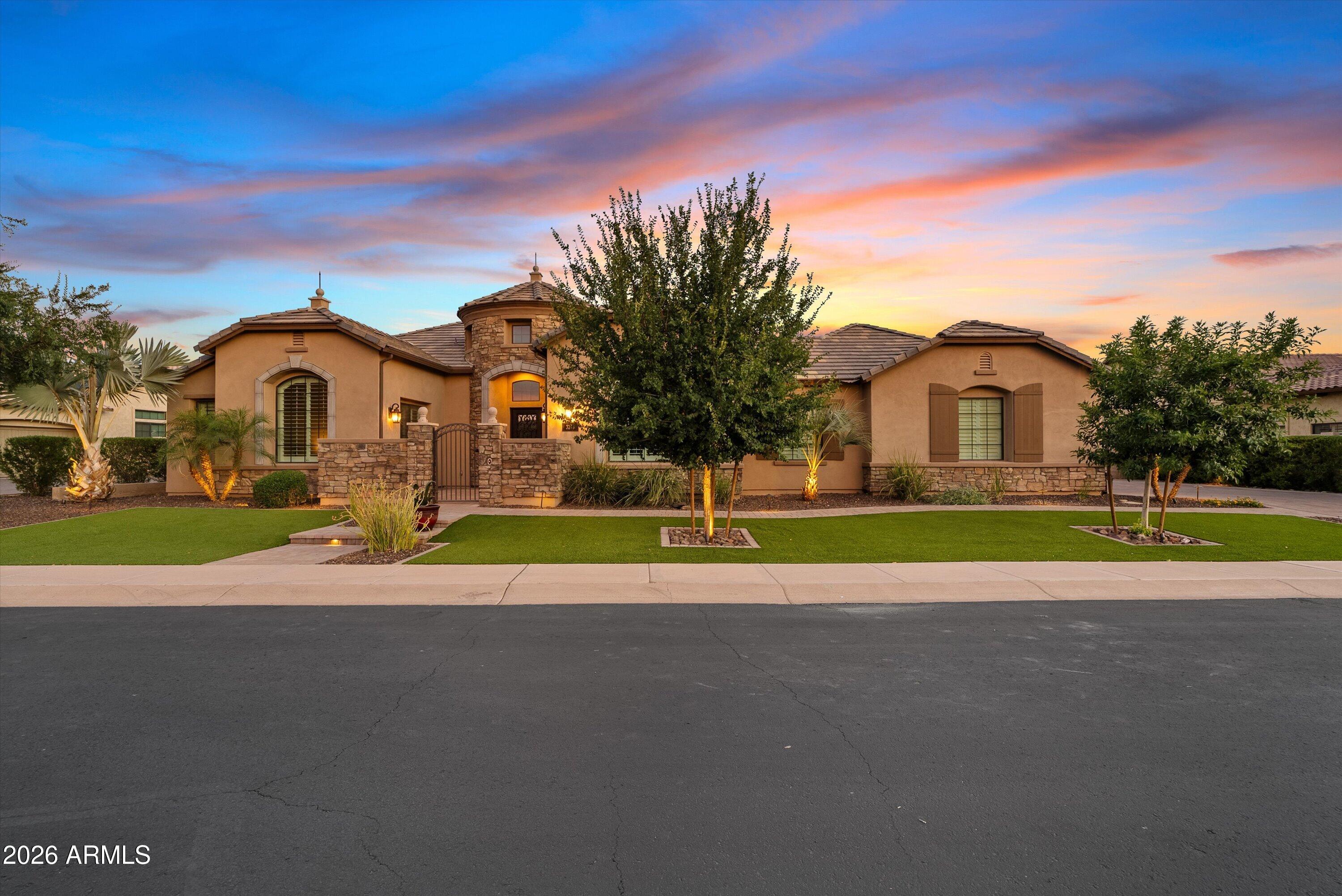 ESTATES AT 32ND STREET - Residential