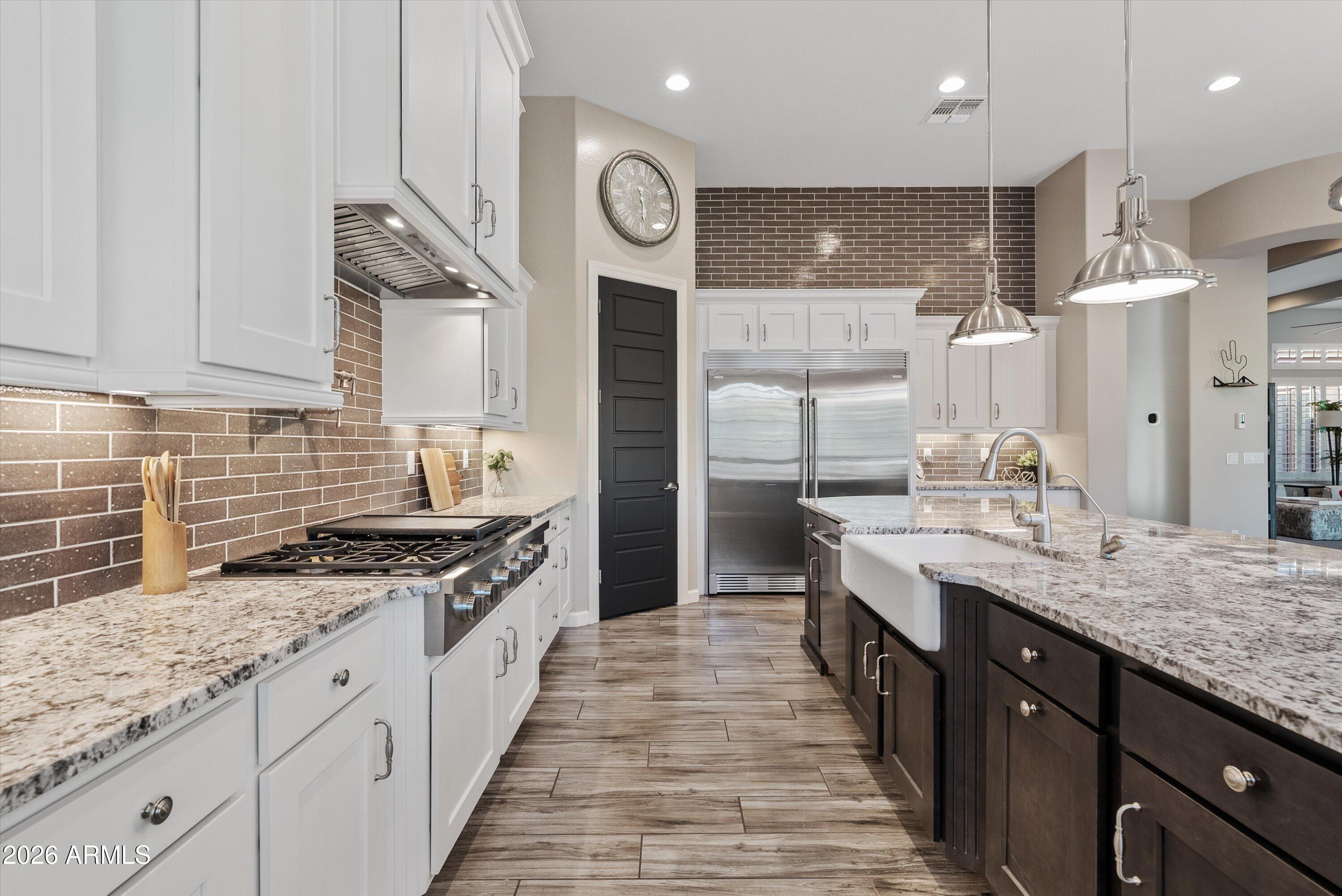 ESTATES AT 32ND STREET - Residential