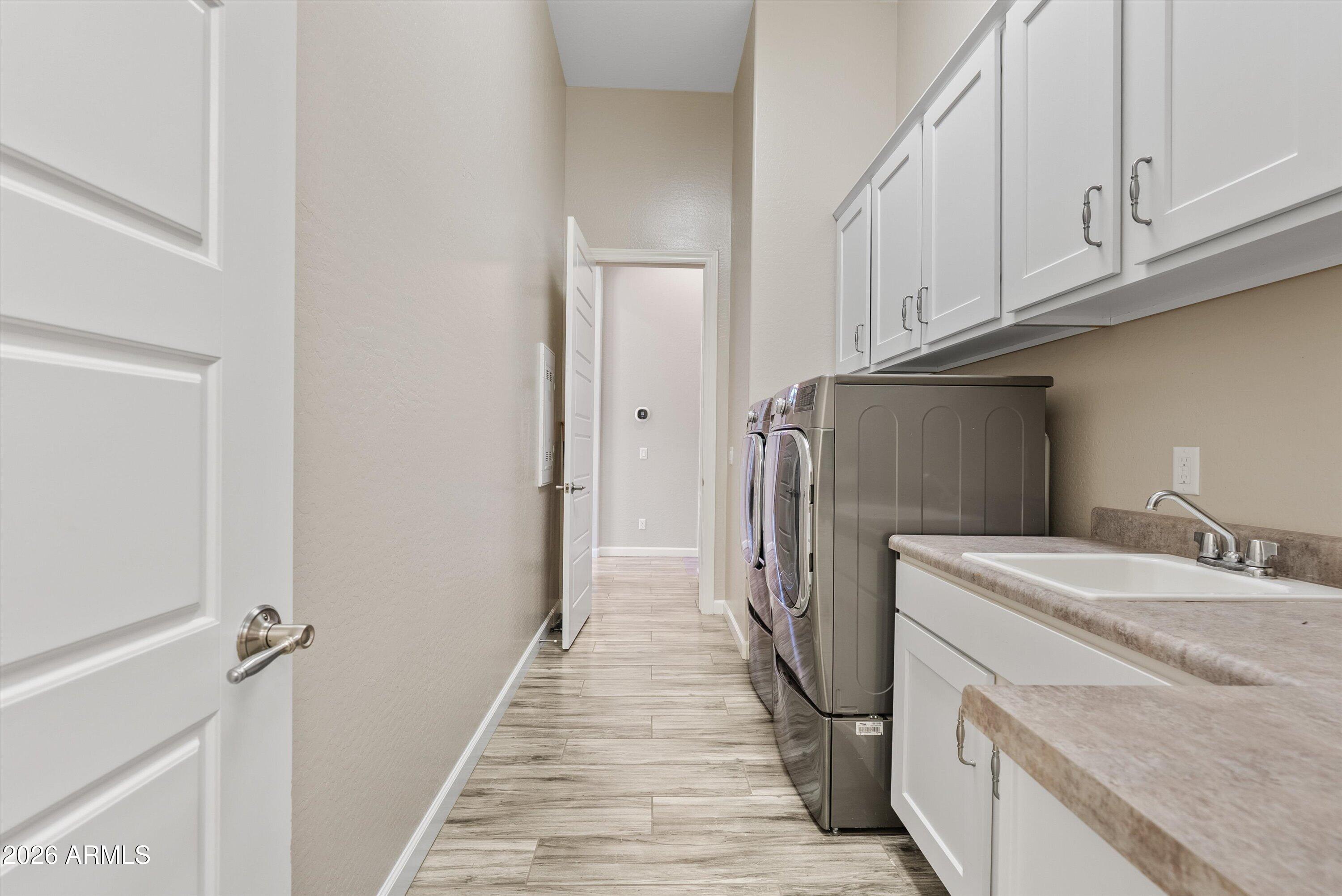 ESTATES AT 32ND STREET - Residential