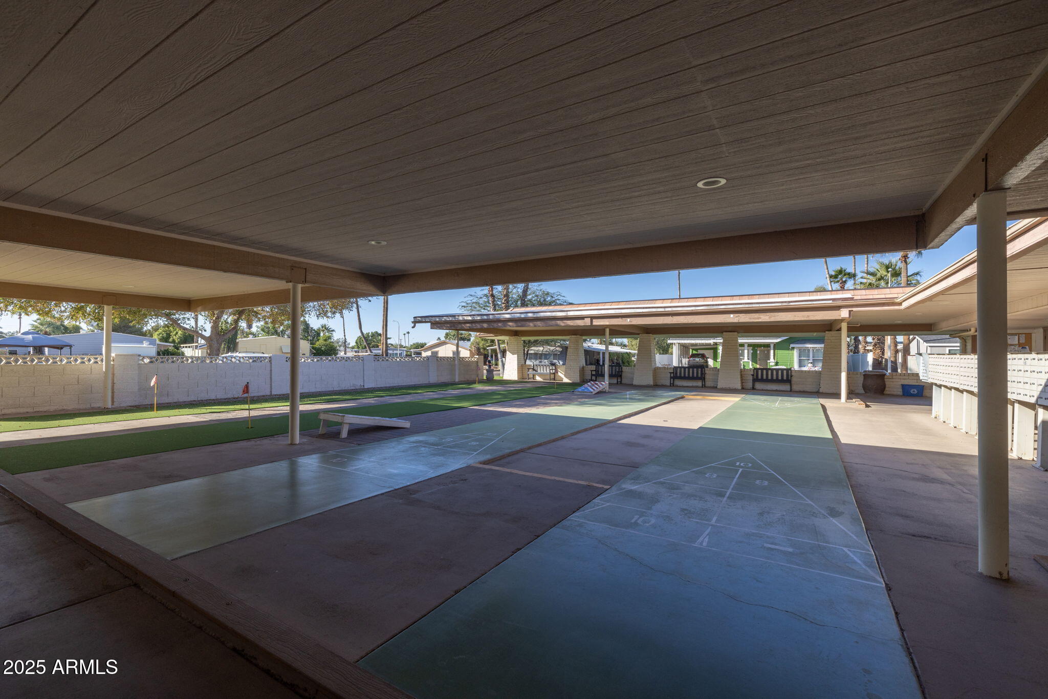 Hacienda De Valencia - Residential