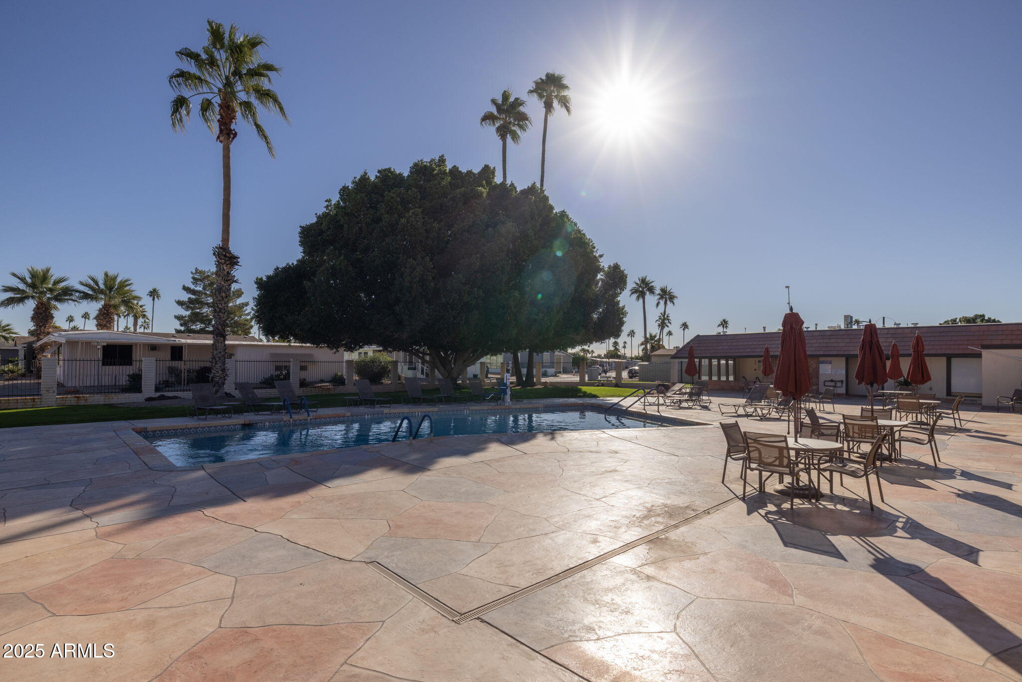 Hacienda De Valencia - Residential