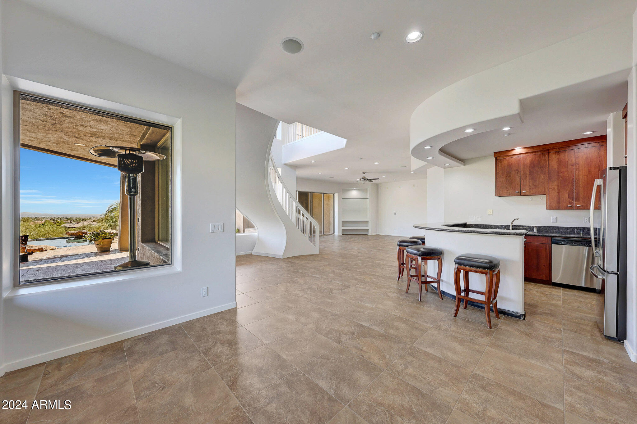 SCOTTSDALE MOUNTAIN - Residential