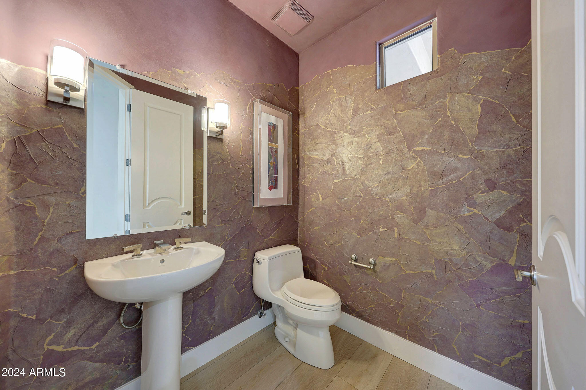SCOTTSDALE MOUNTAIN - Residential