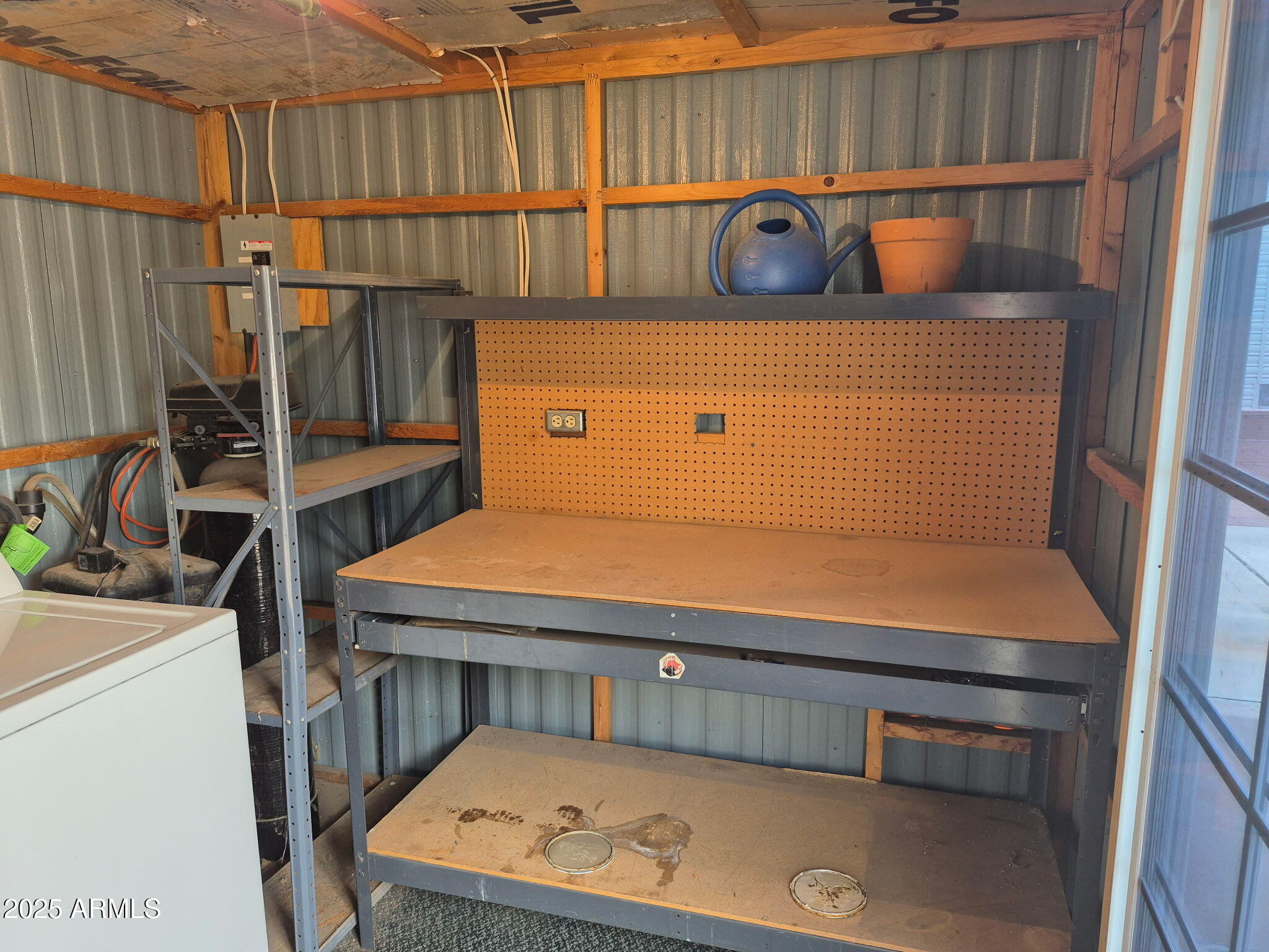 CARRIAGE MANOR RV RESORT - Land